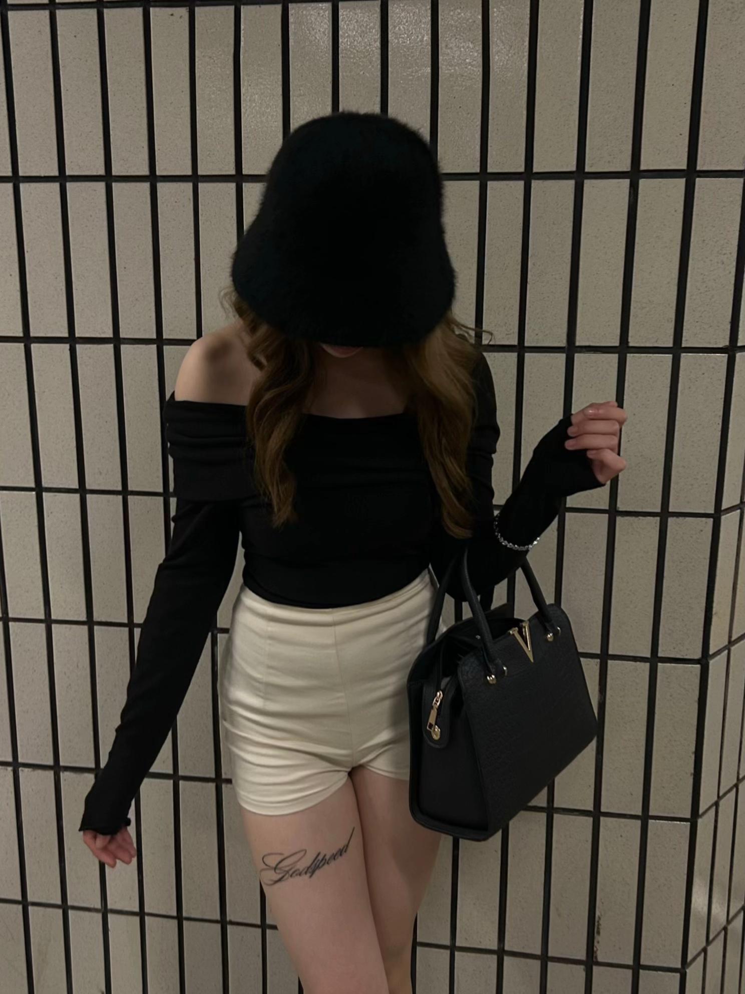 @𝐾