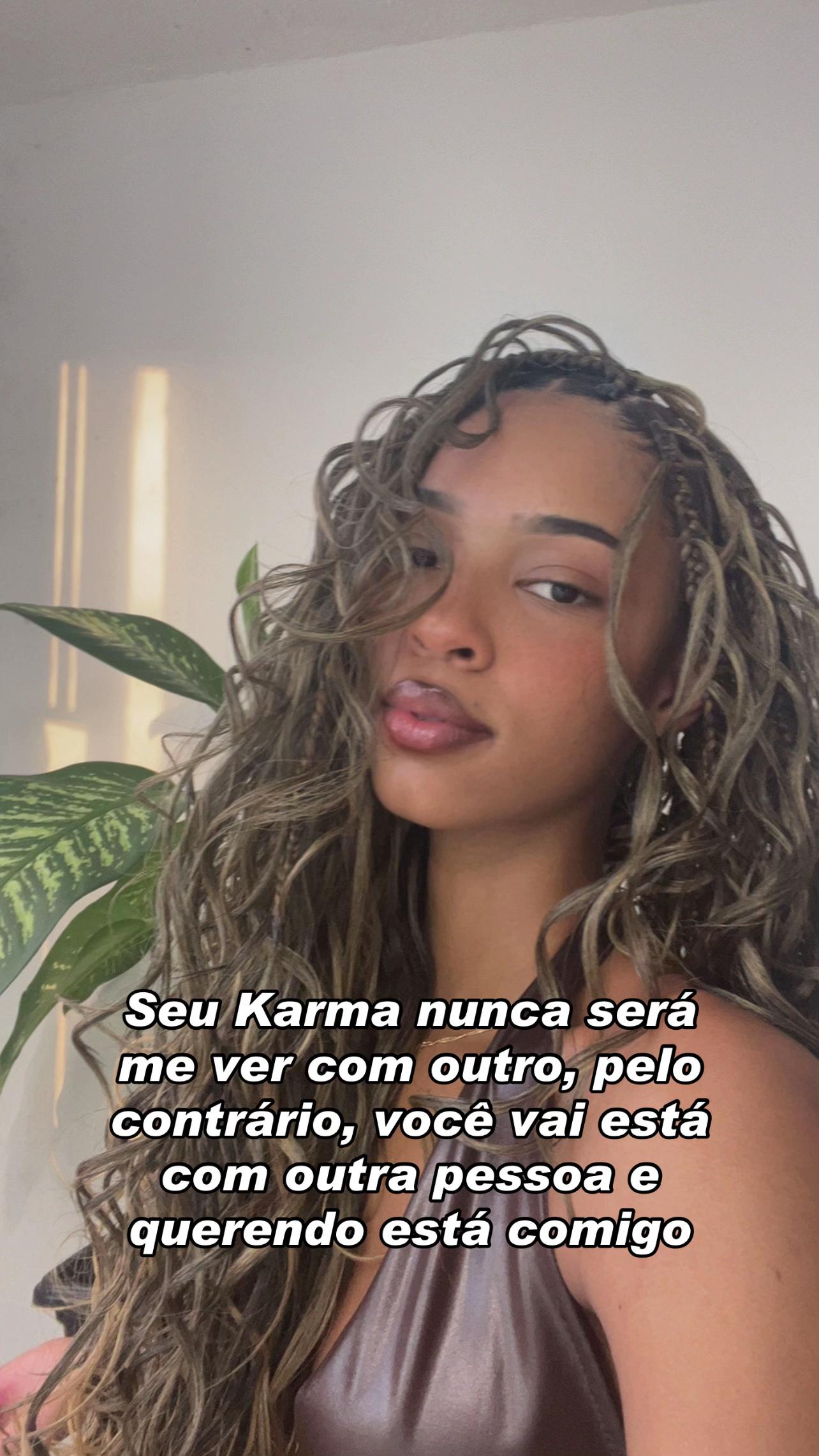 @Hip&oacute;lito