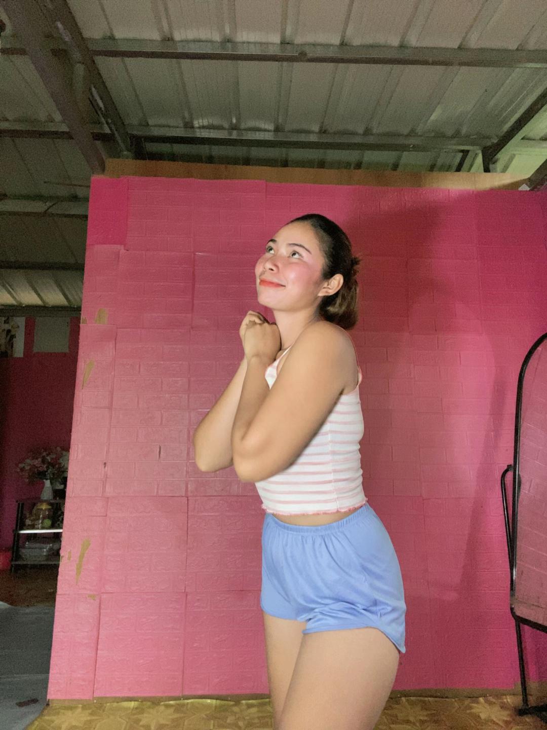 @🦋Angela💫