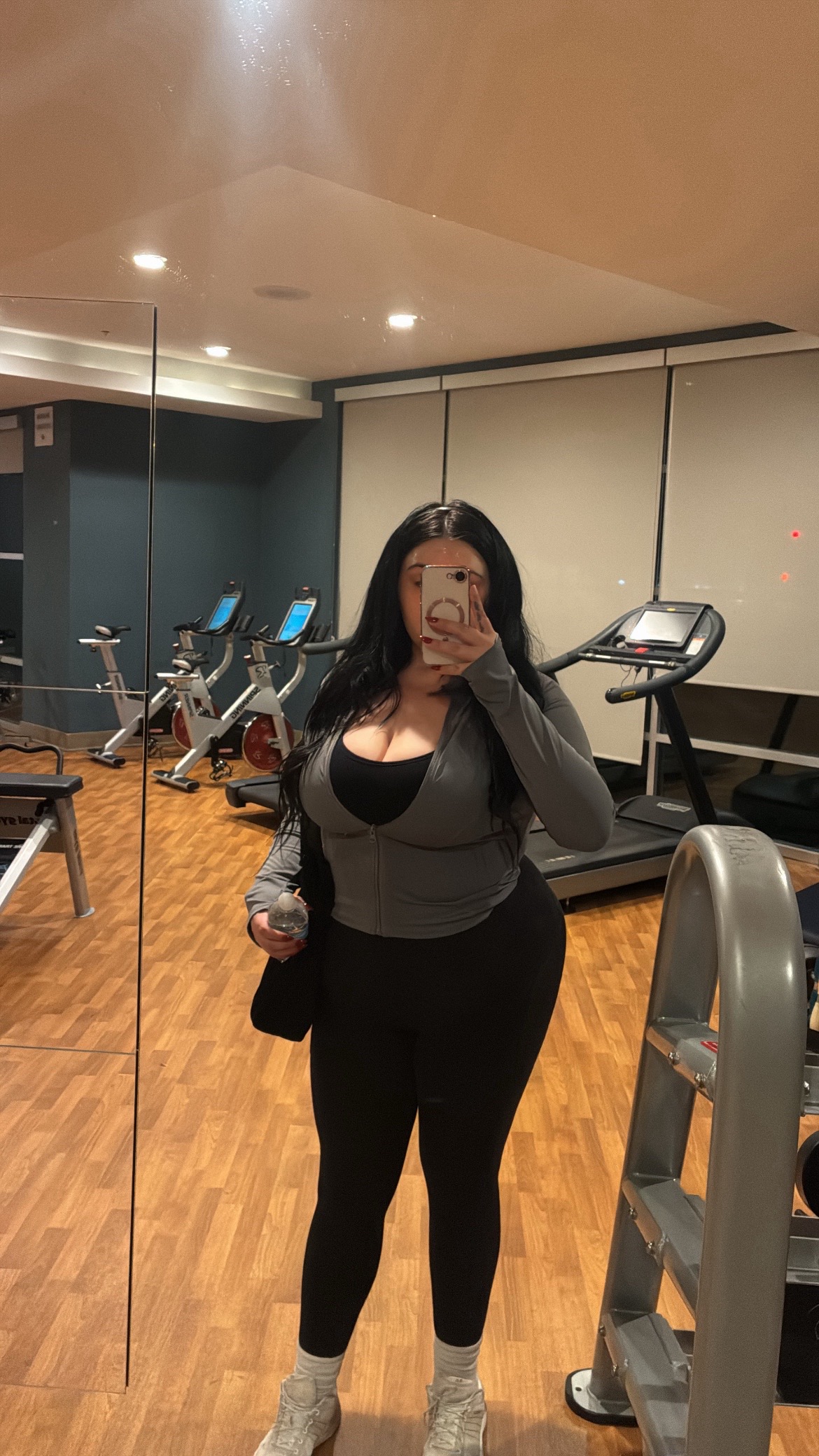 @_suhlest