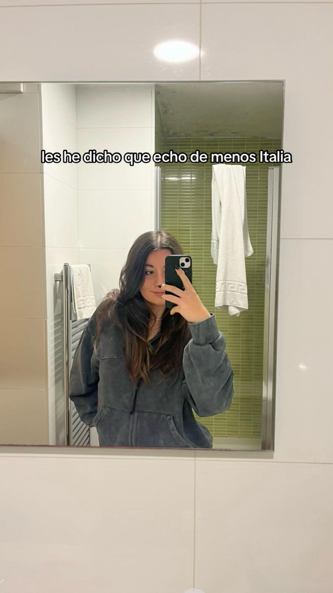 @chiara