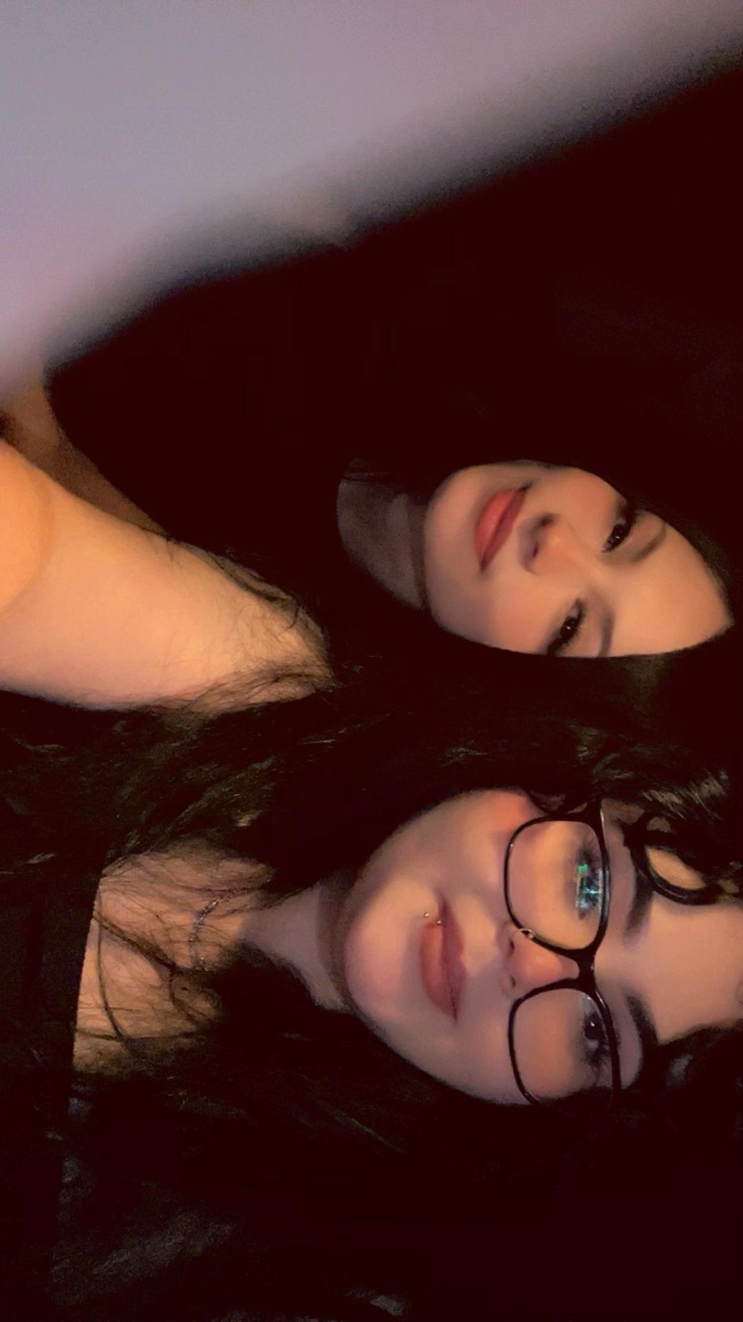 @𝓚𝓪𝓻𝓮𝓷 𝓜𝓞.
