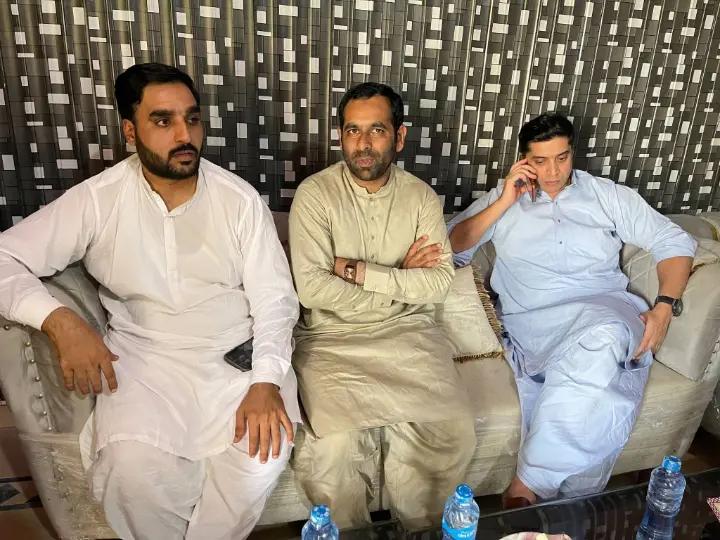 @FanAmmer Abbas Khan sial da