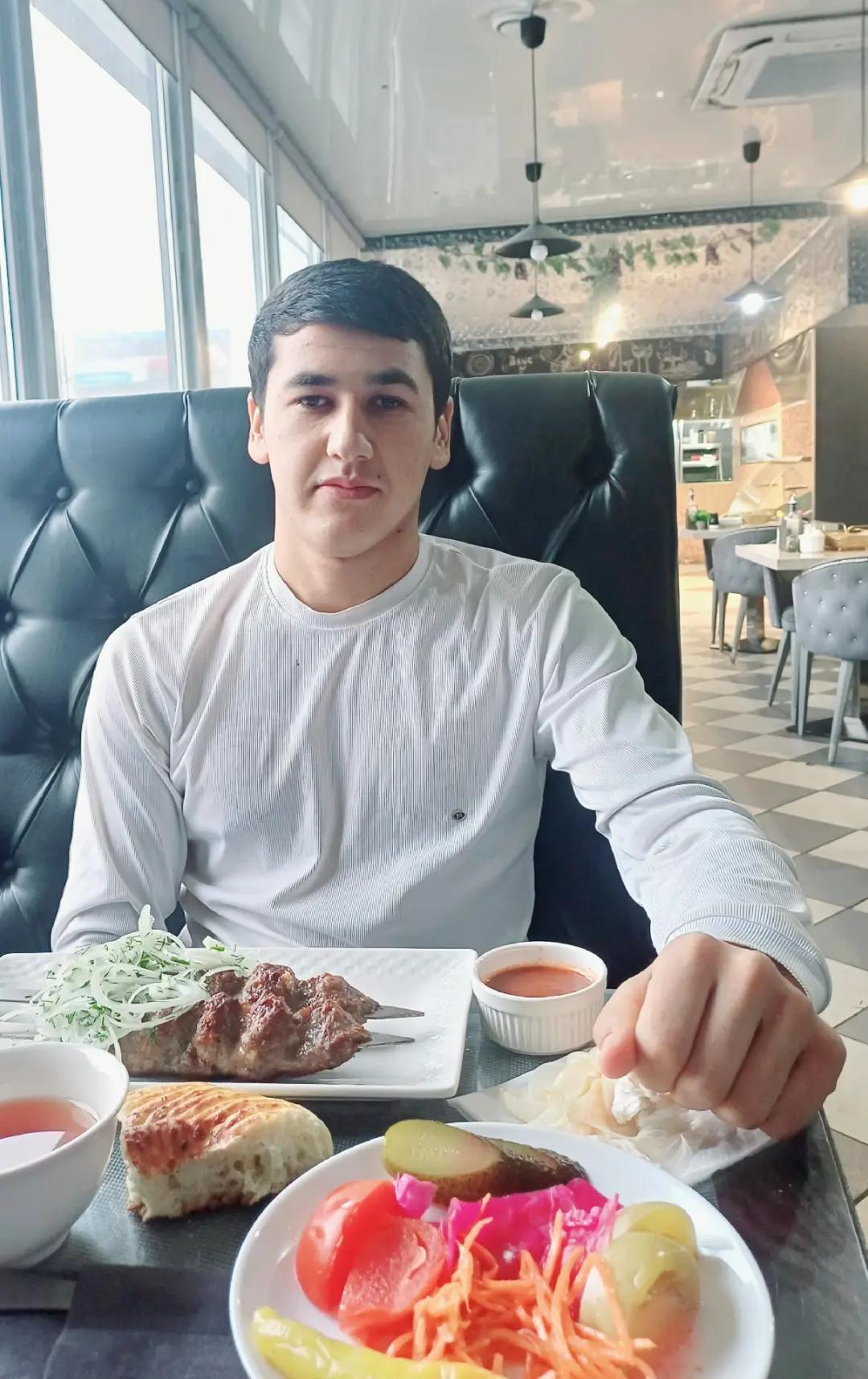 @Akmaljon