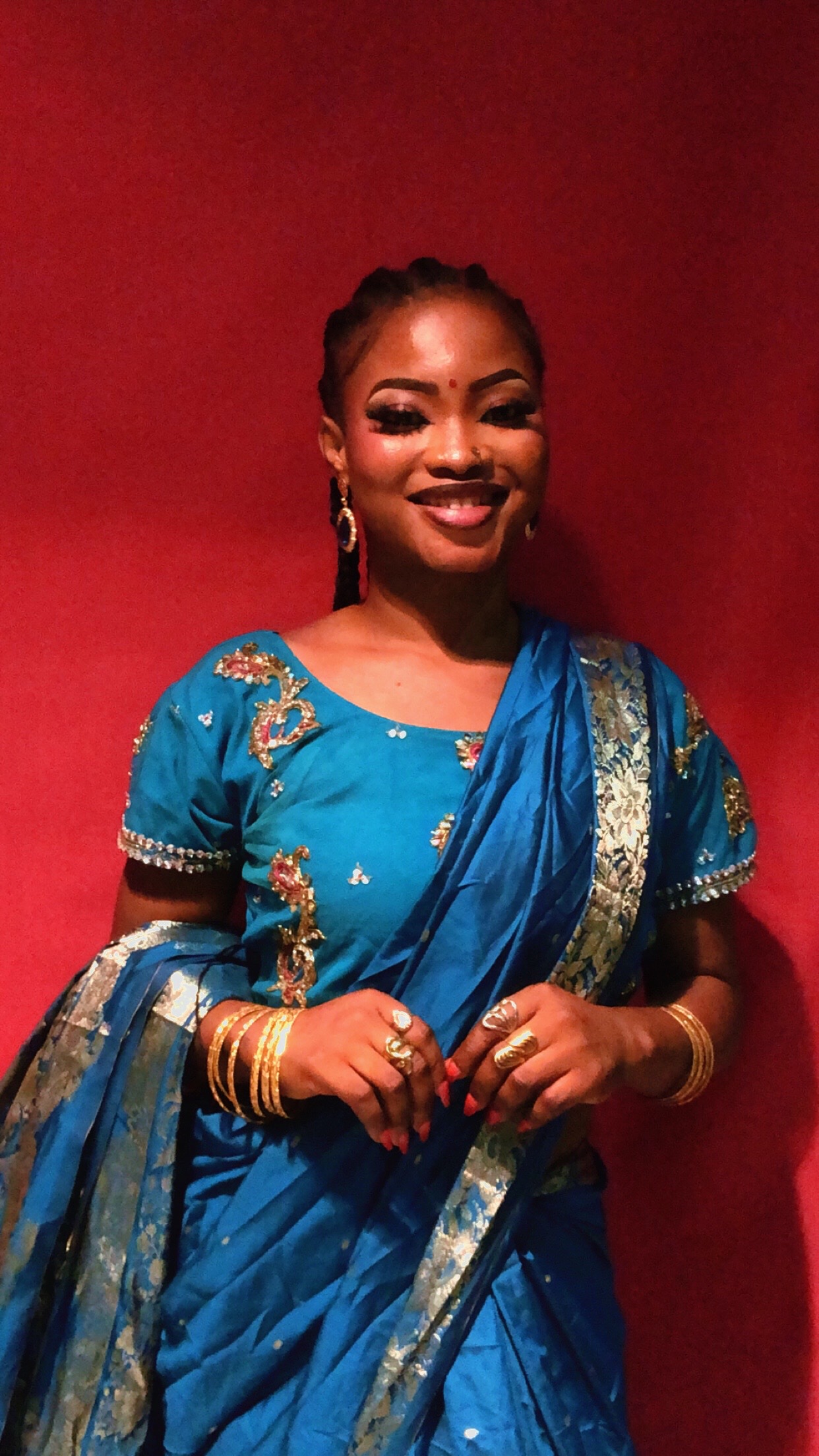 @RADHA_MAYQUEEN