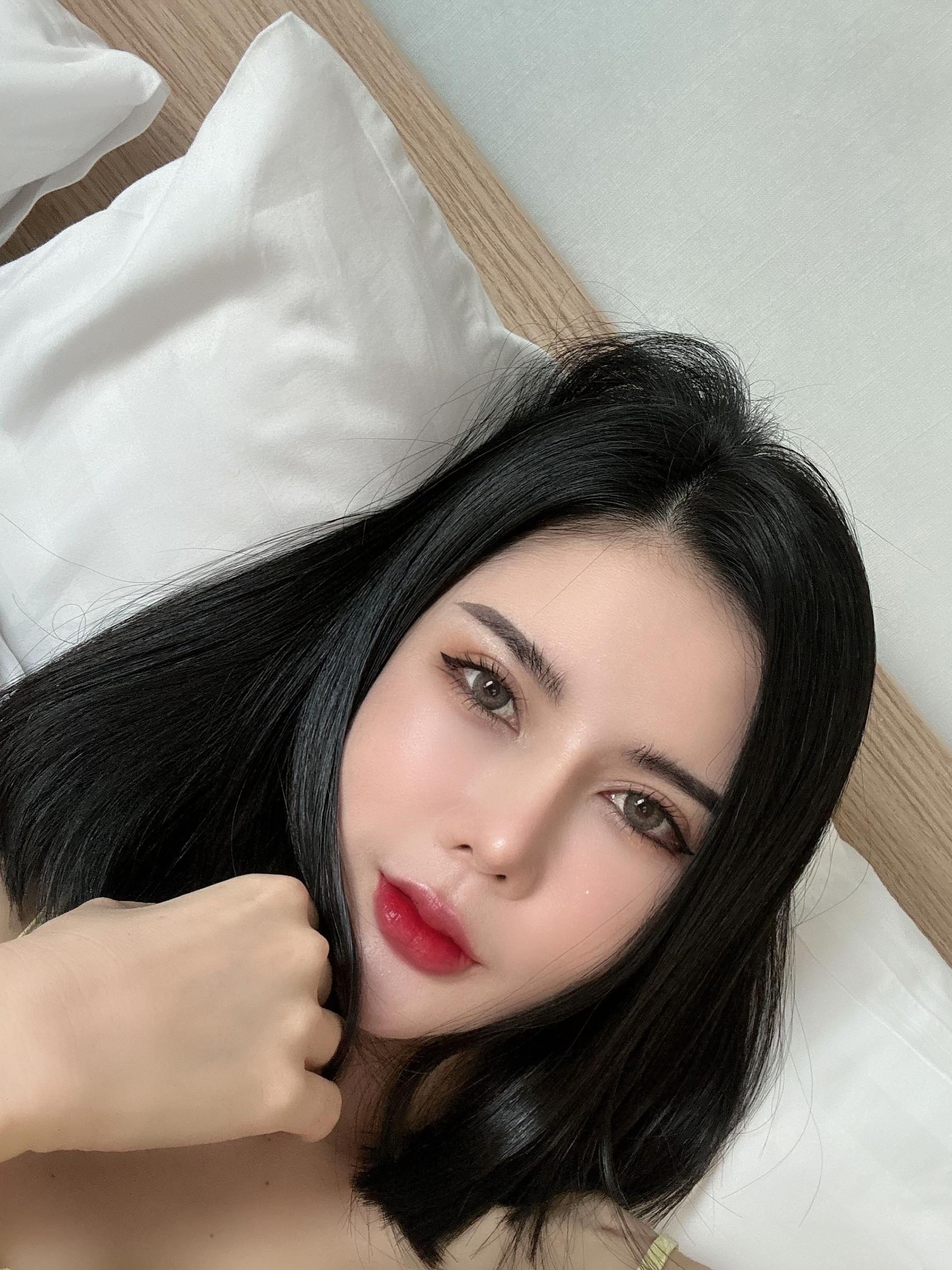 @นุกนิก ชอป