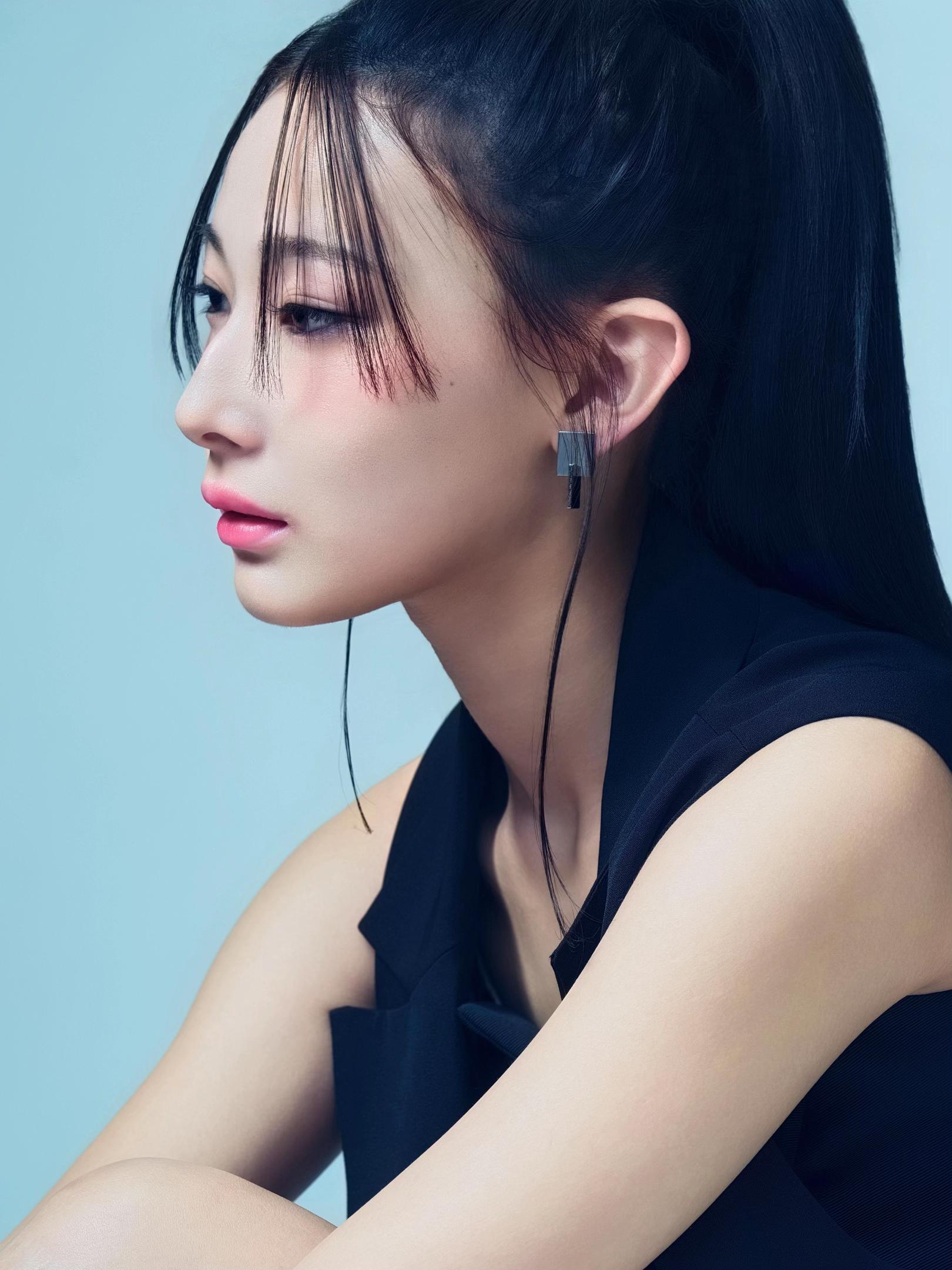 @柚来しいな