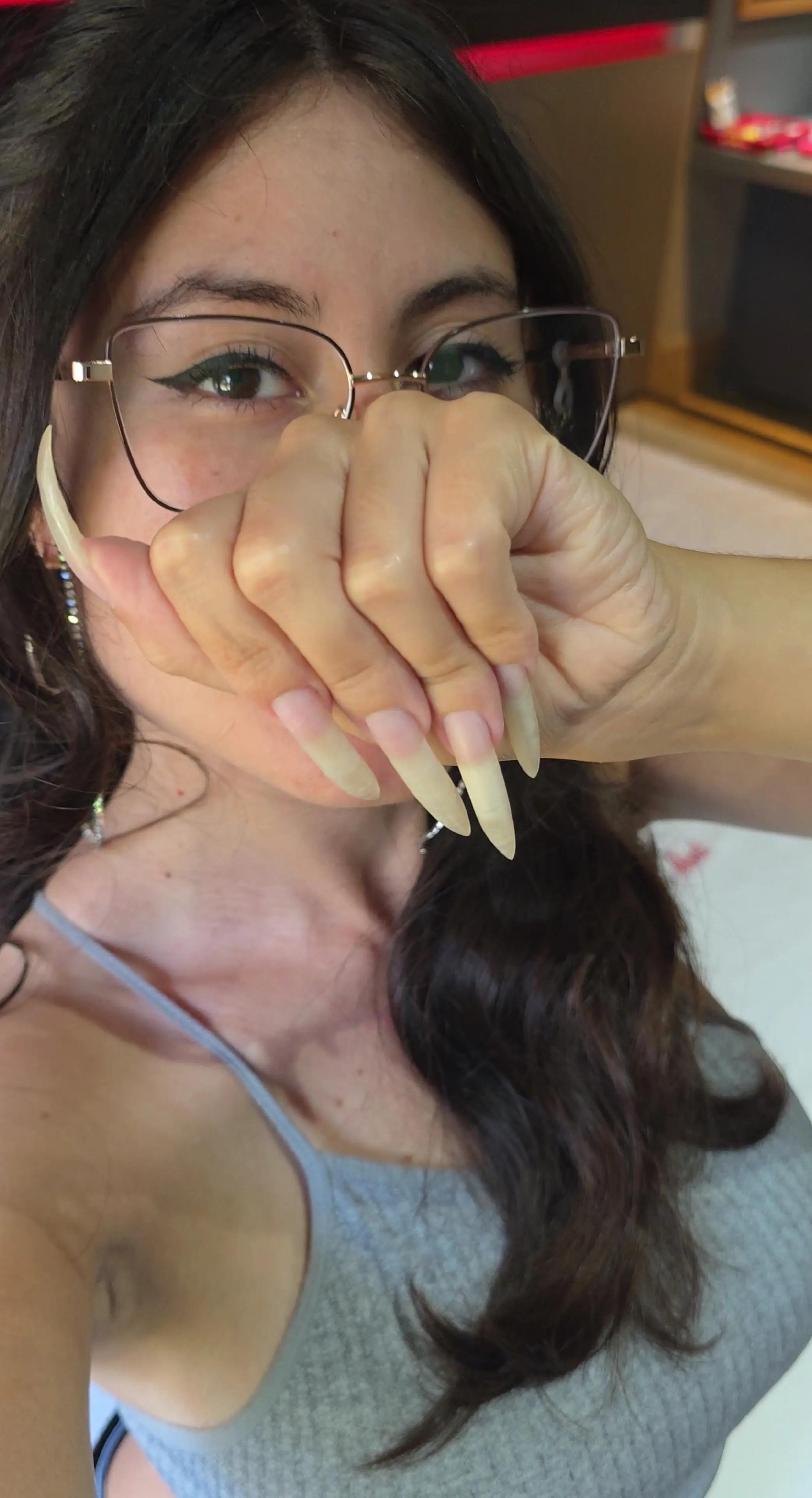 @DherlyDoll