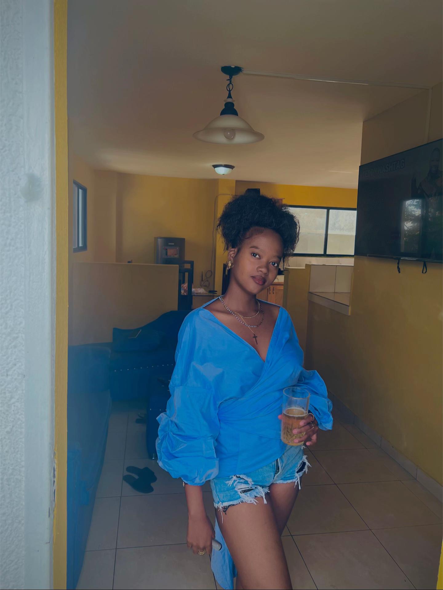 @T_choue_