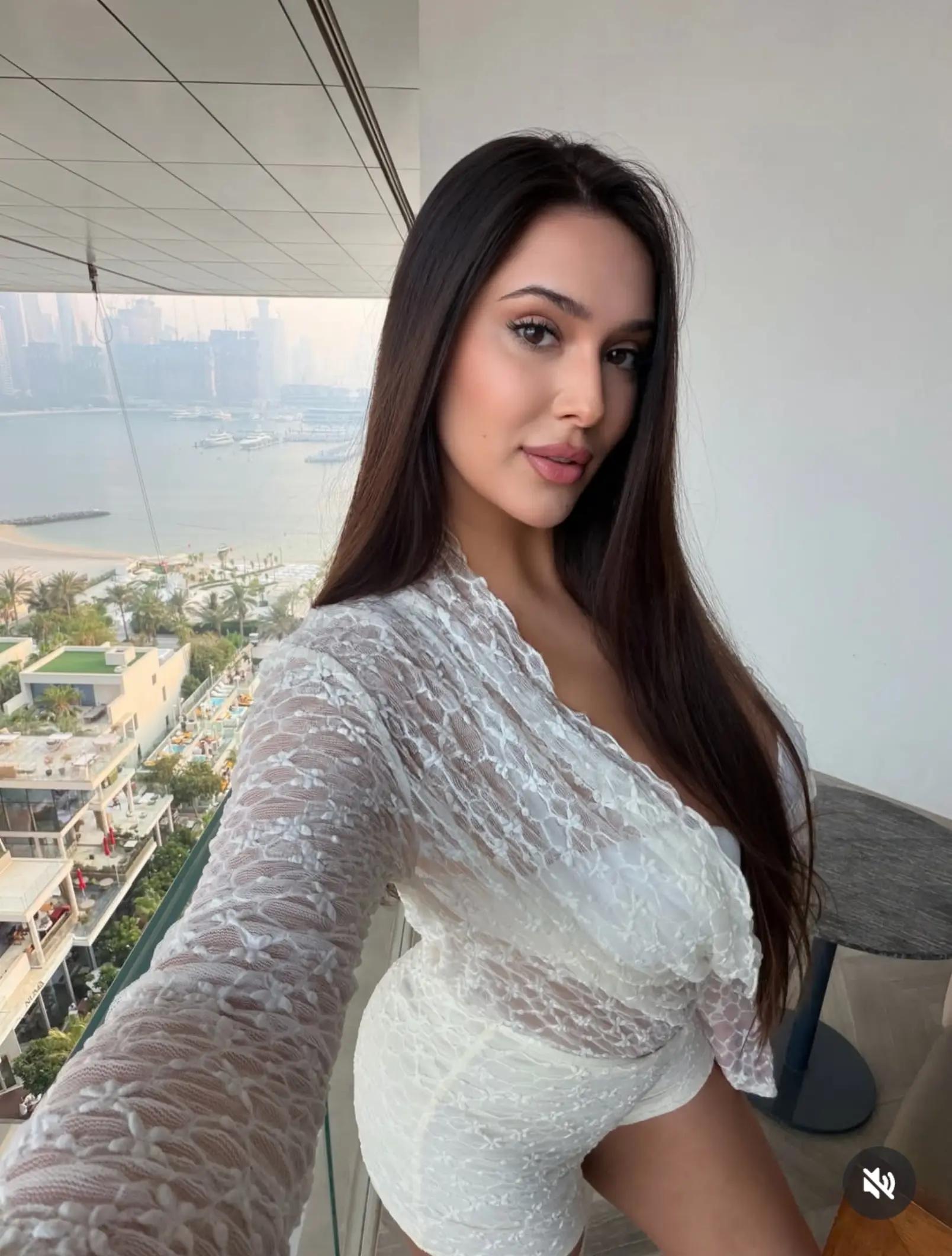@lindazella