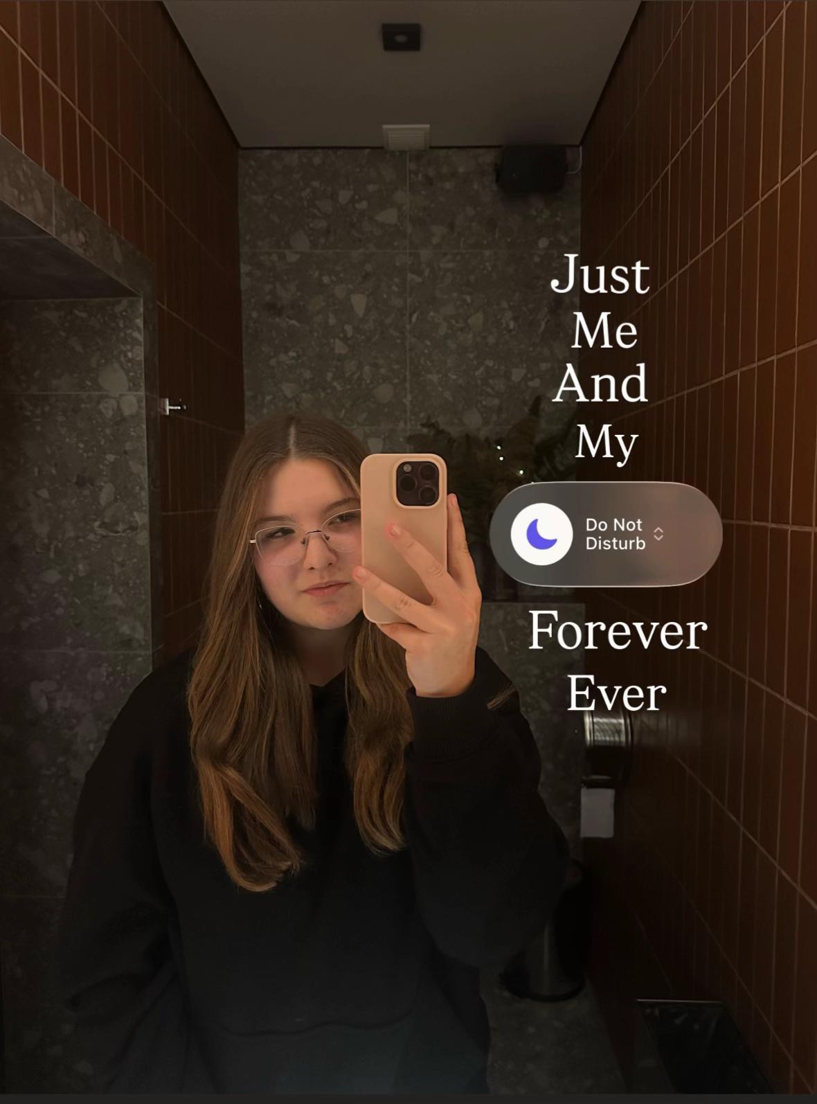 @𝒮