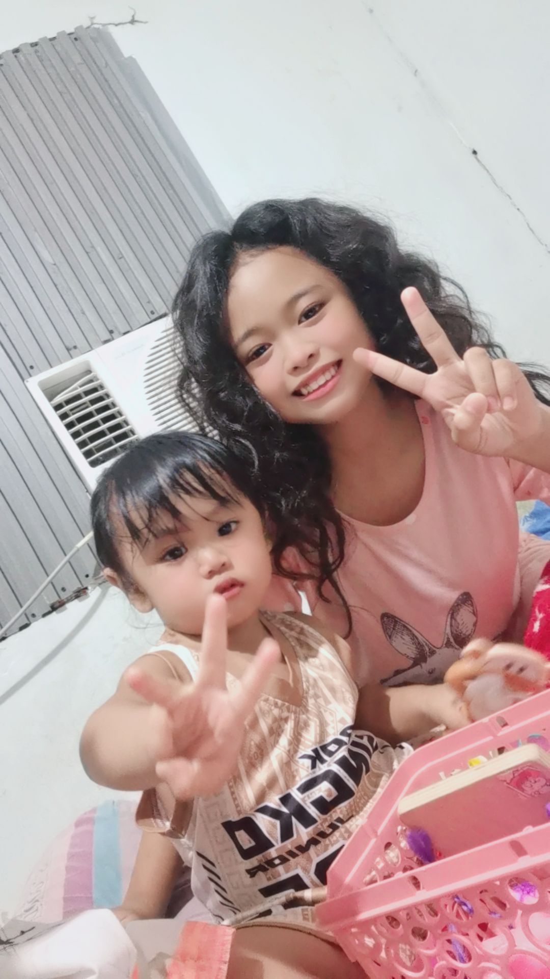 @lalaine