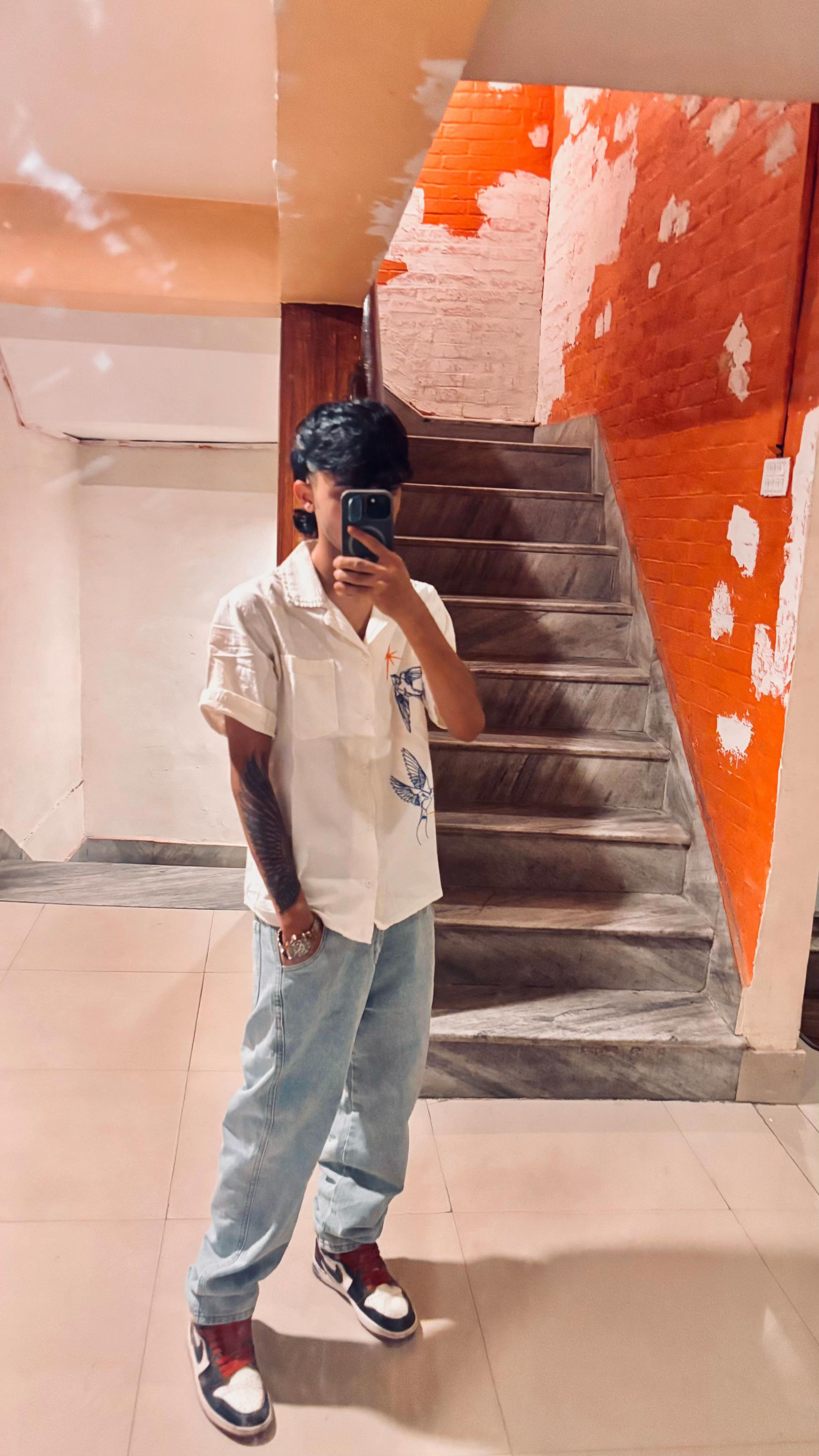 @aakuHood 📌🔝💙