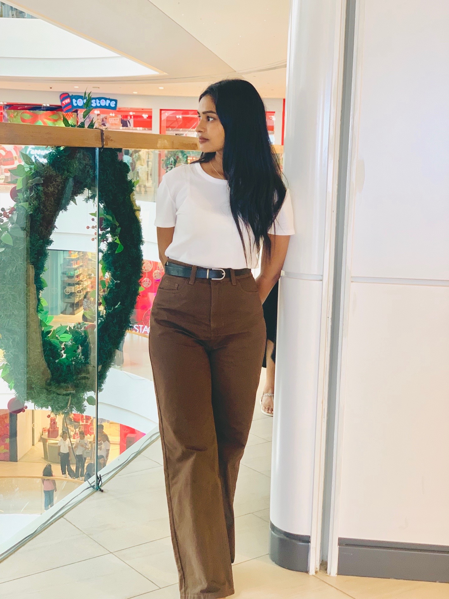 @𝗥𝗮𝘃𝗲𝗲𝘀𝗵𝗮 🦋