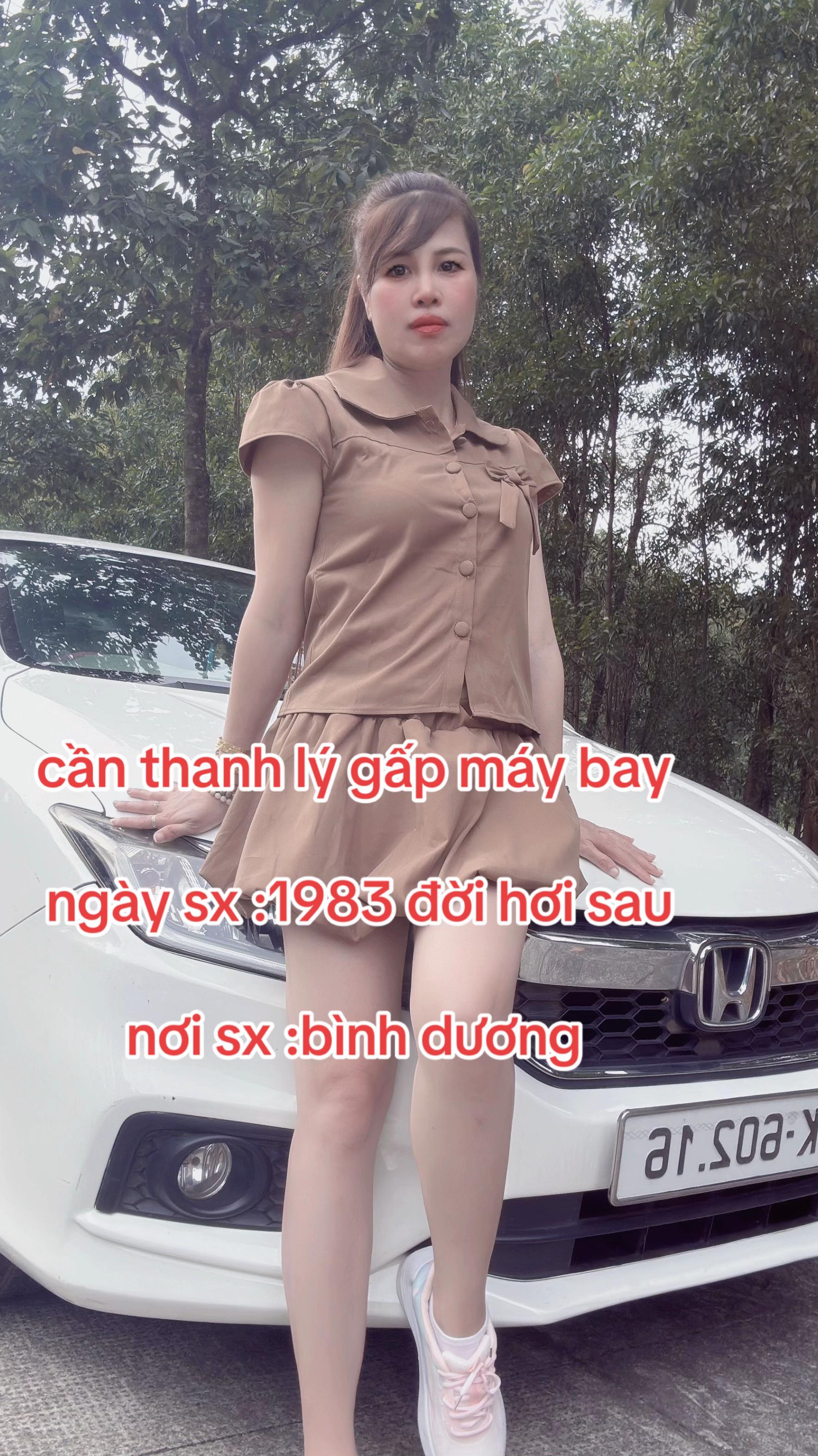 @G&aacute;i &ecirc; sắc ế