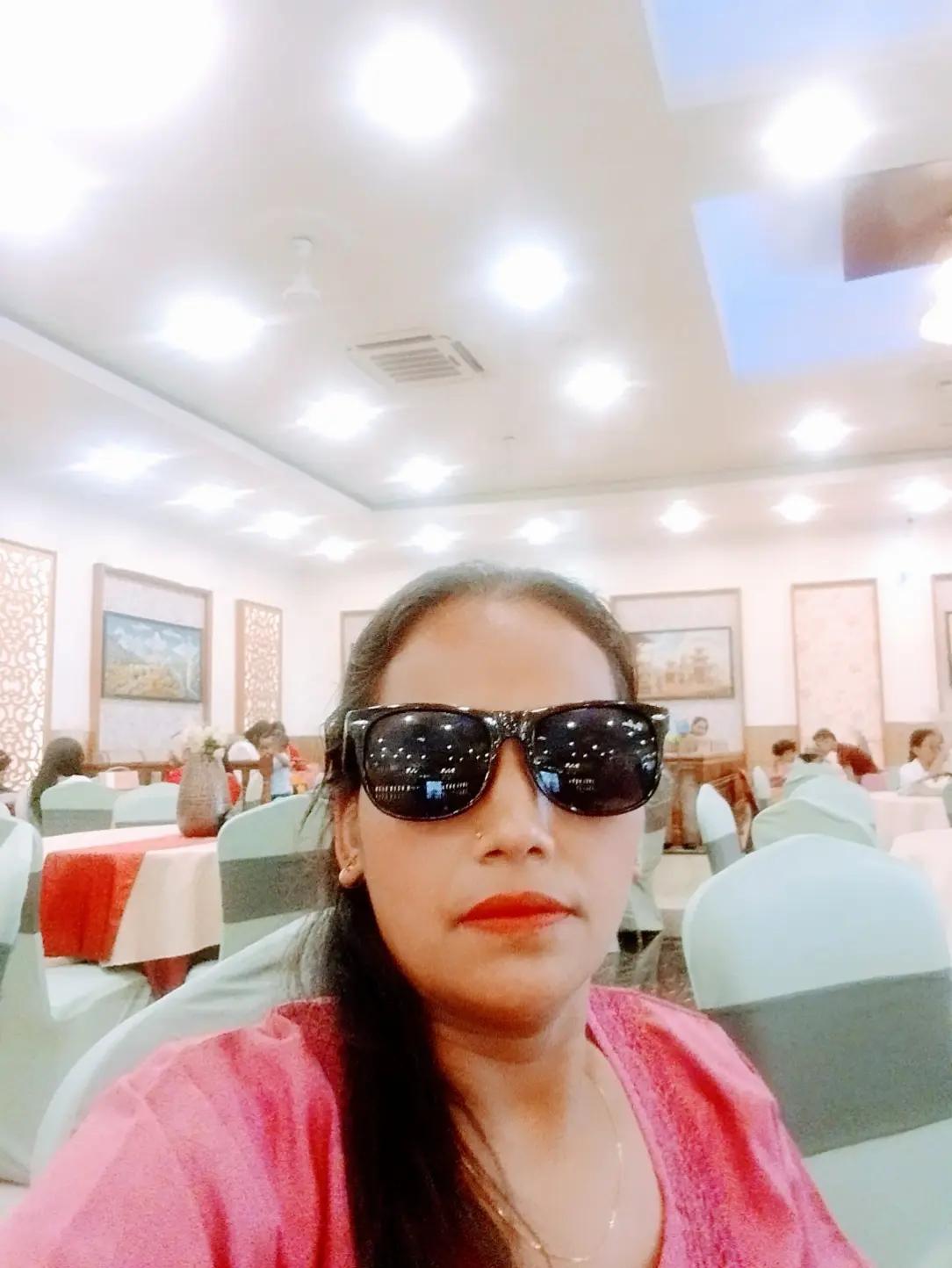 @sumitra ghisin