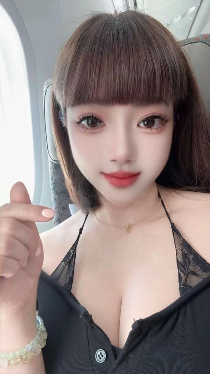 @我是凱莉兒👻Kelly是我