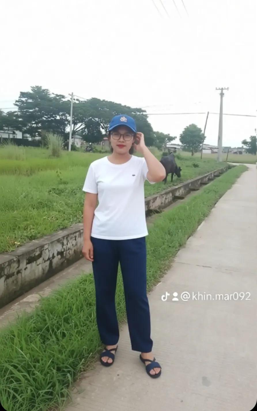 @💞💐Khin MarLarMyint💕💐