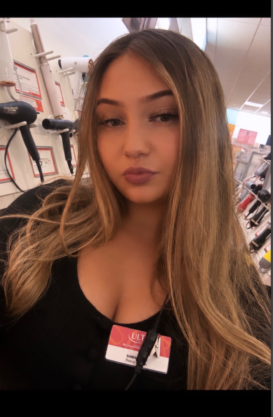 @Samantha Razo💋