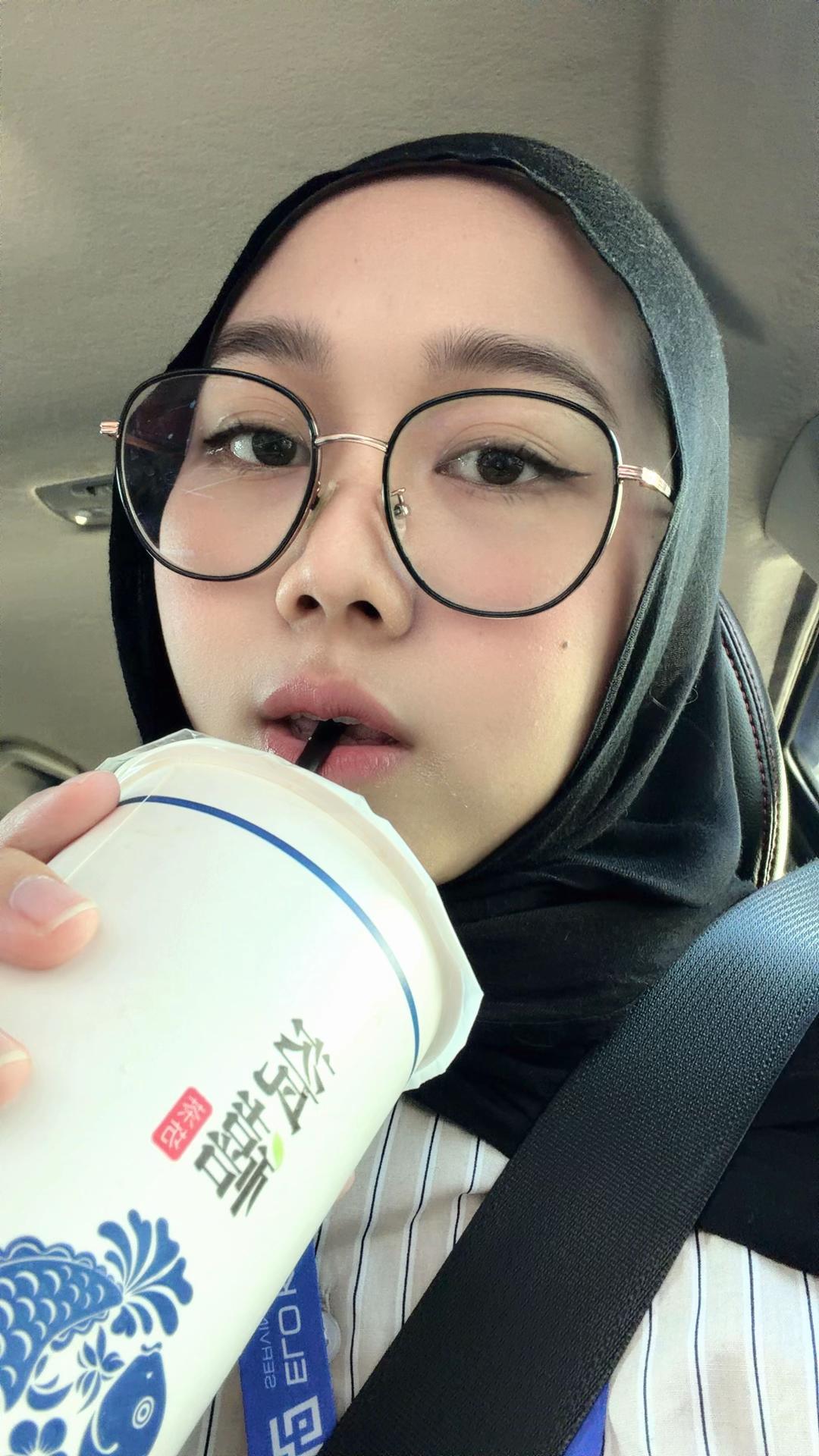 @d