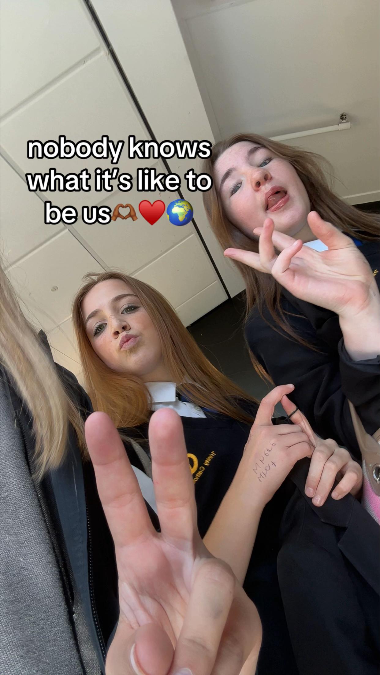 @poppy๐ค
