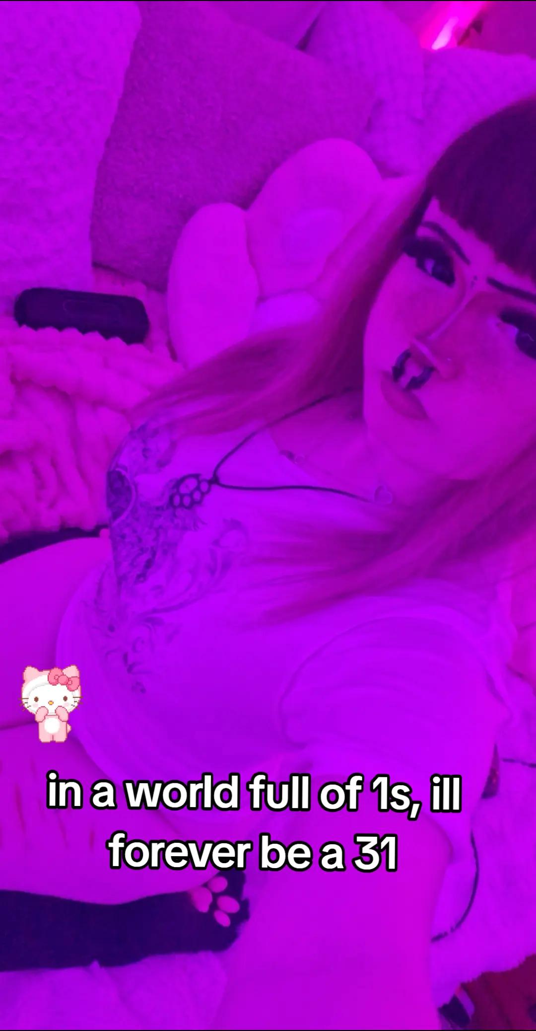 @bee 🧟♀️