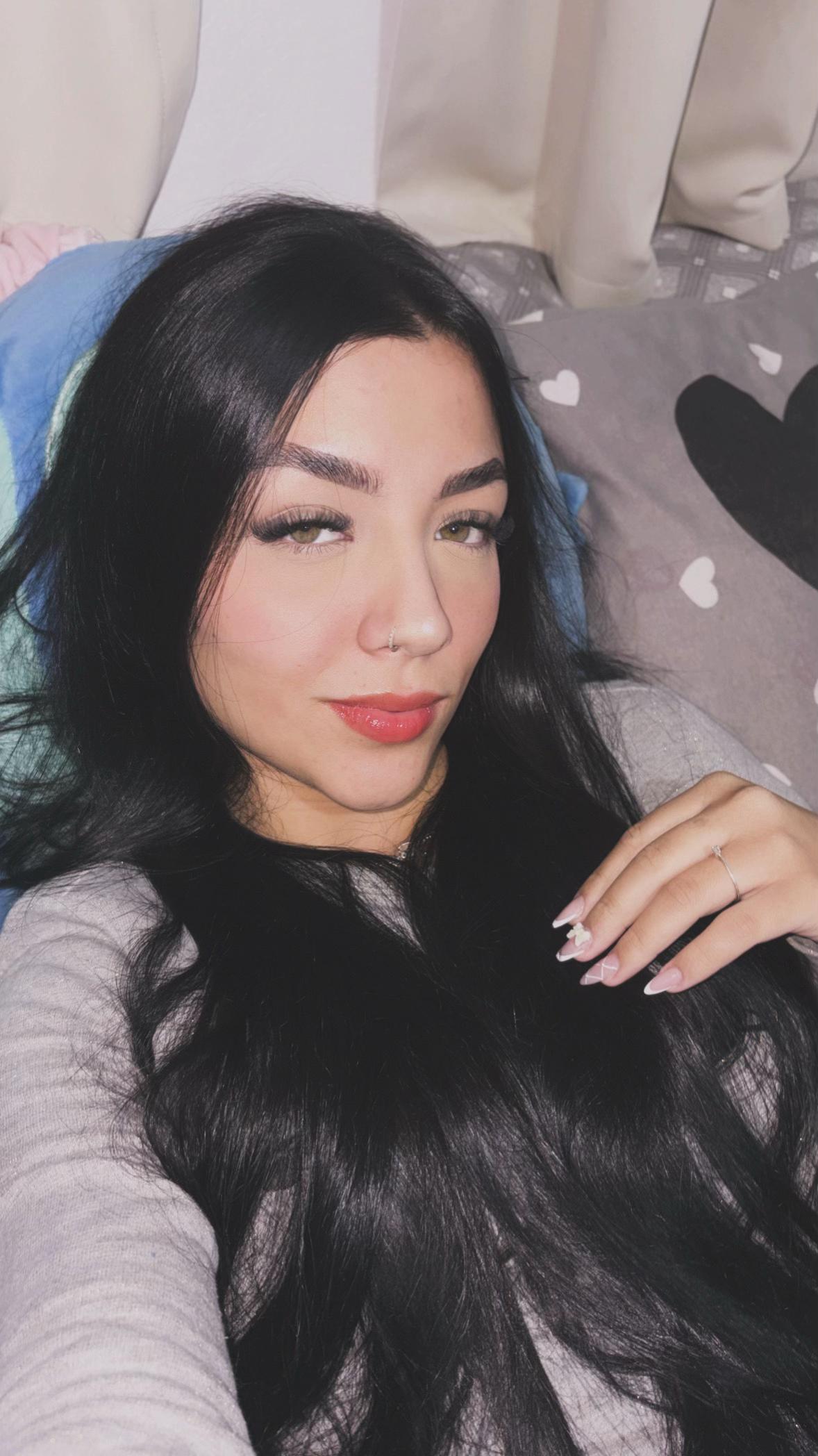 @malu…