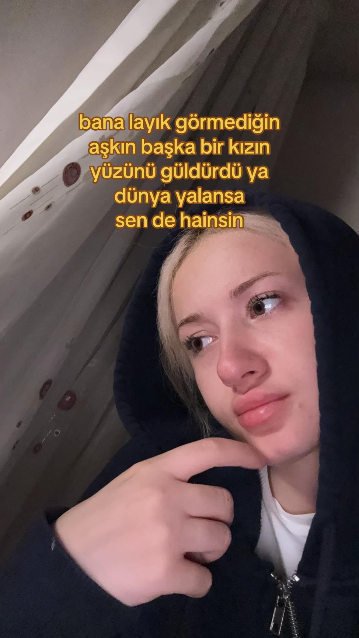 @🪬