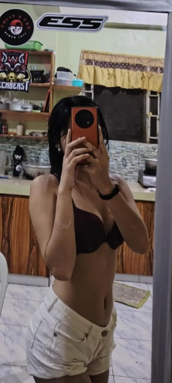 @🙂