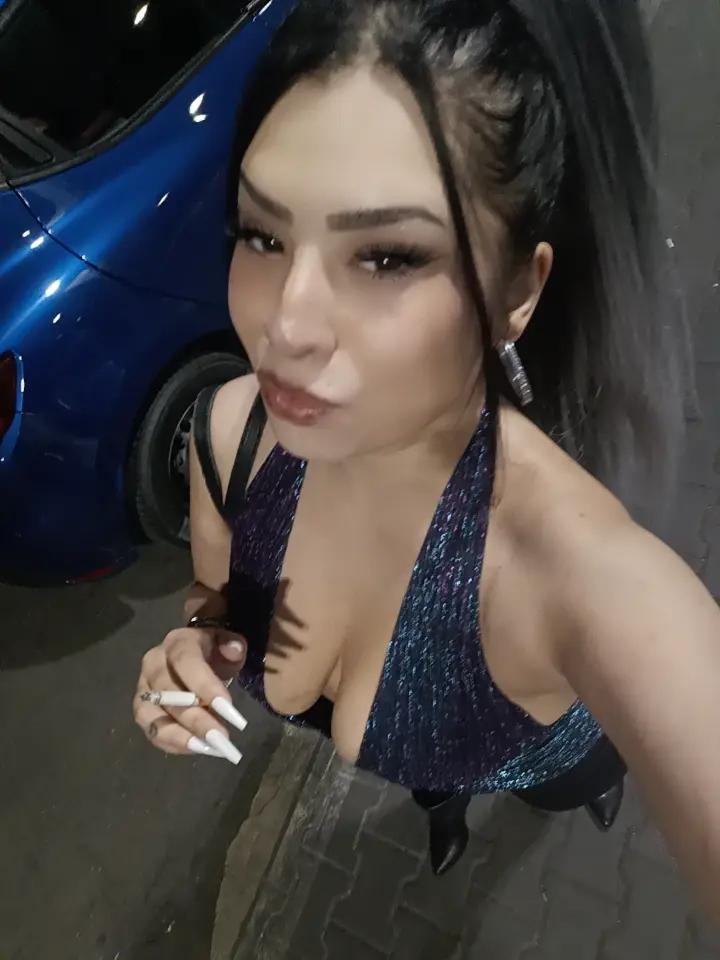 @SARA ROXY