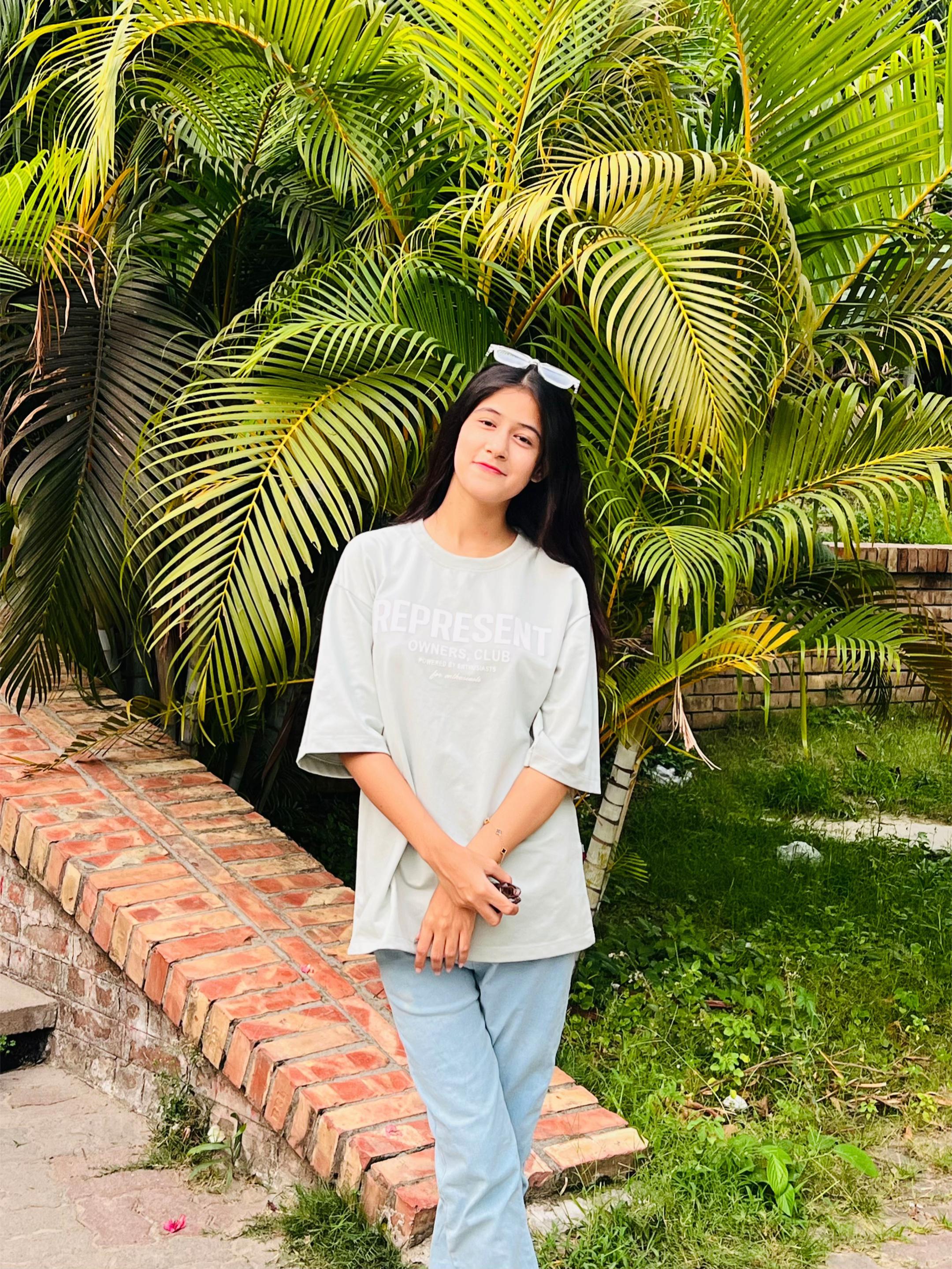 @Pretty 🦢✨