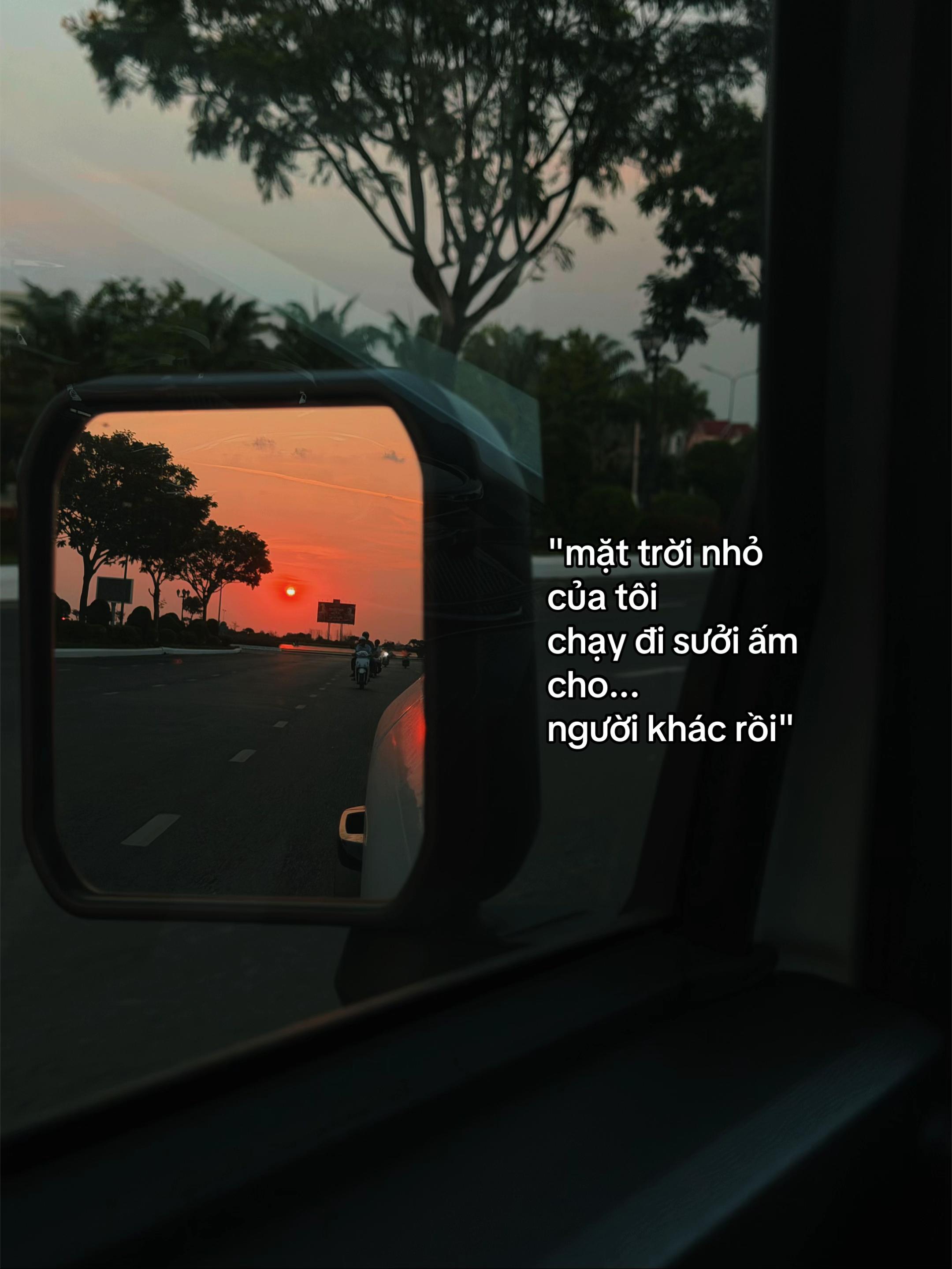 @Đ&agrave;m Ngọc Huyền