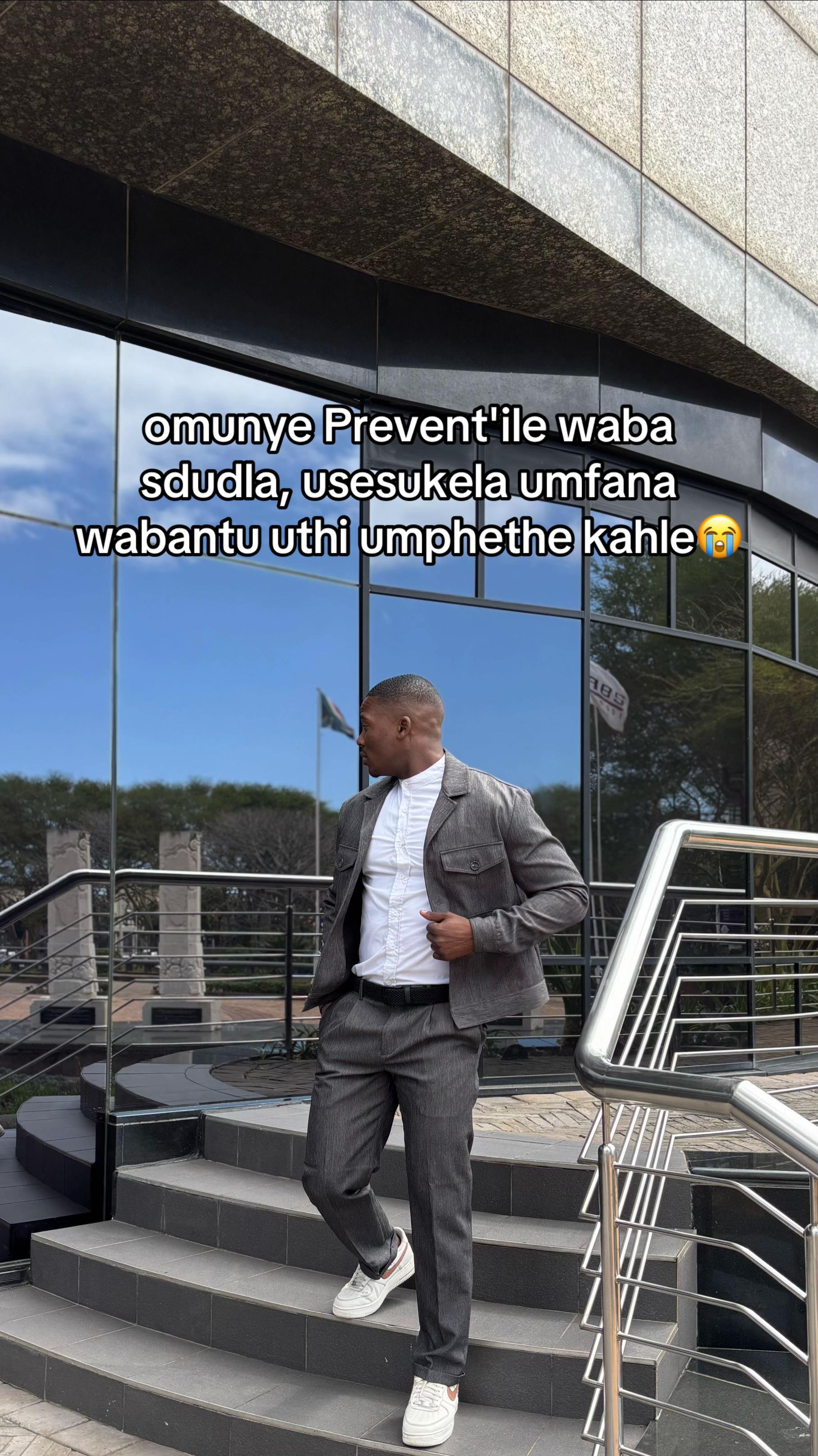@thegreatnhlanhla
