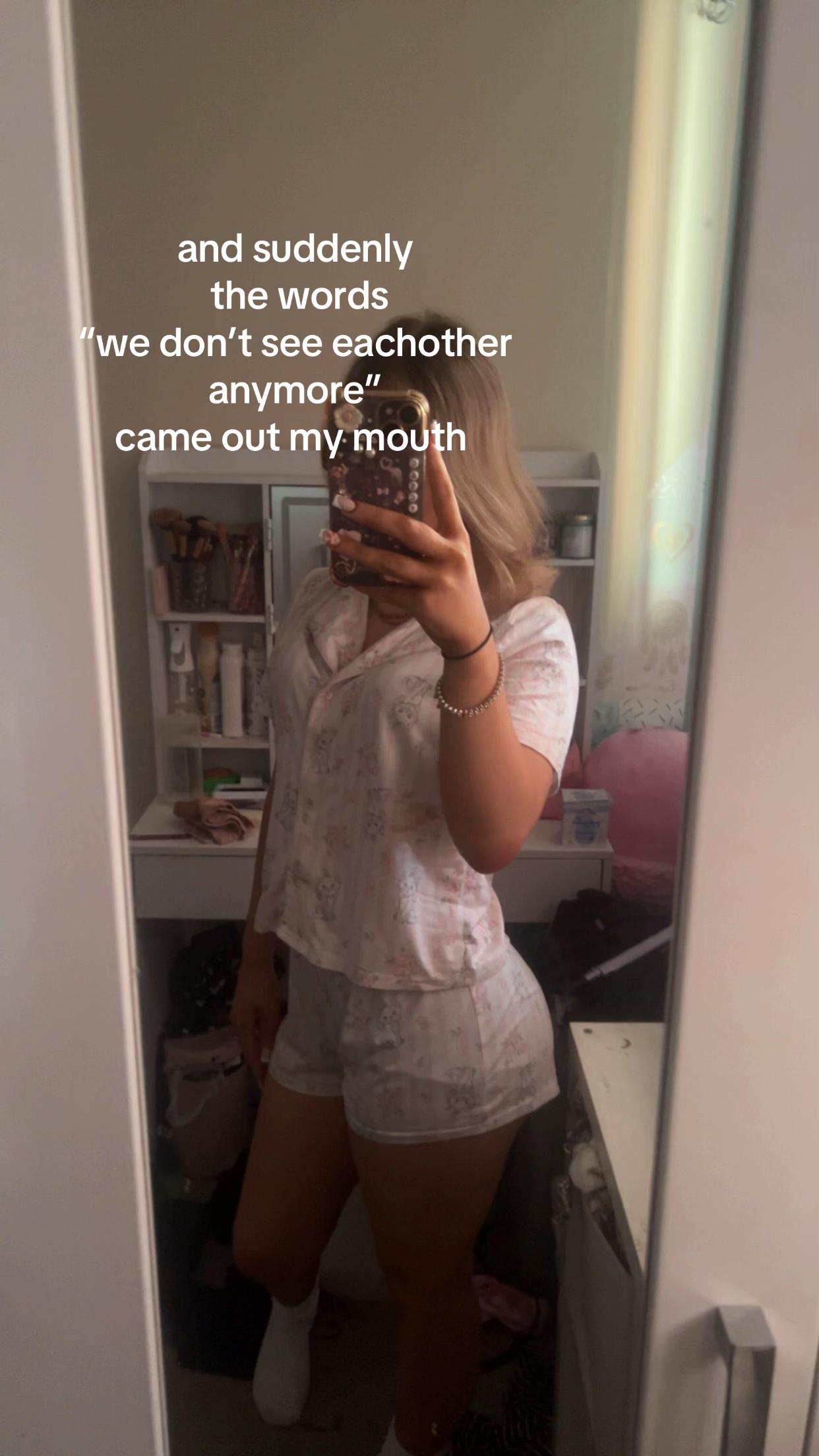 @.𝐱𝐨.