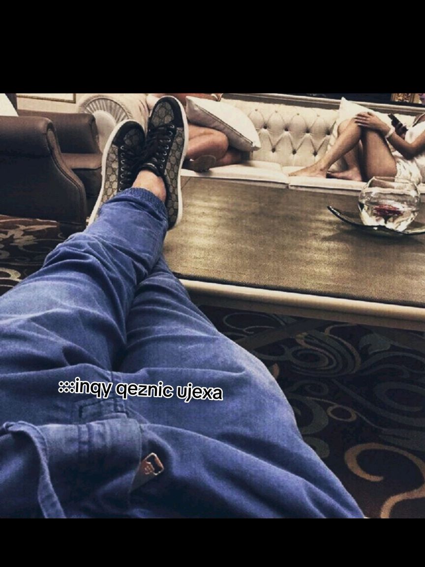@✵