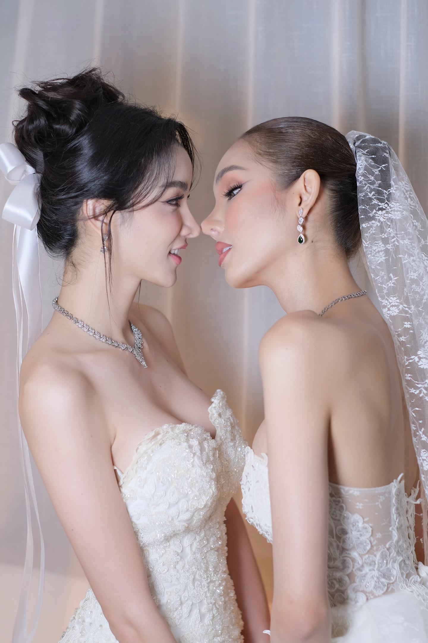 @กวาง เรนเดีย