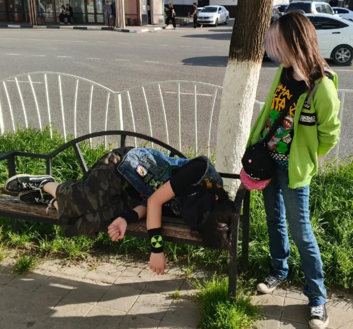 @зелёная