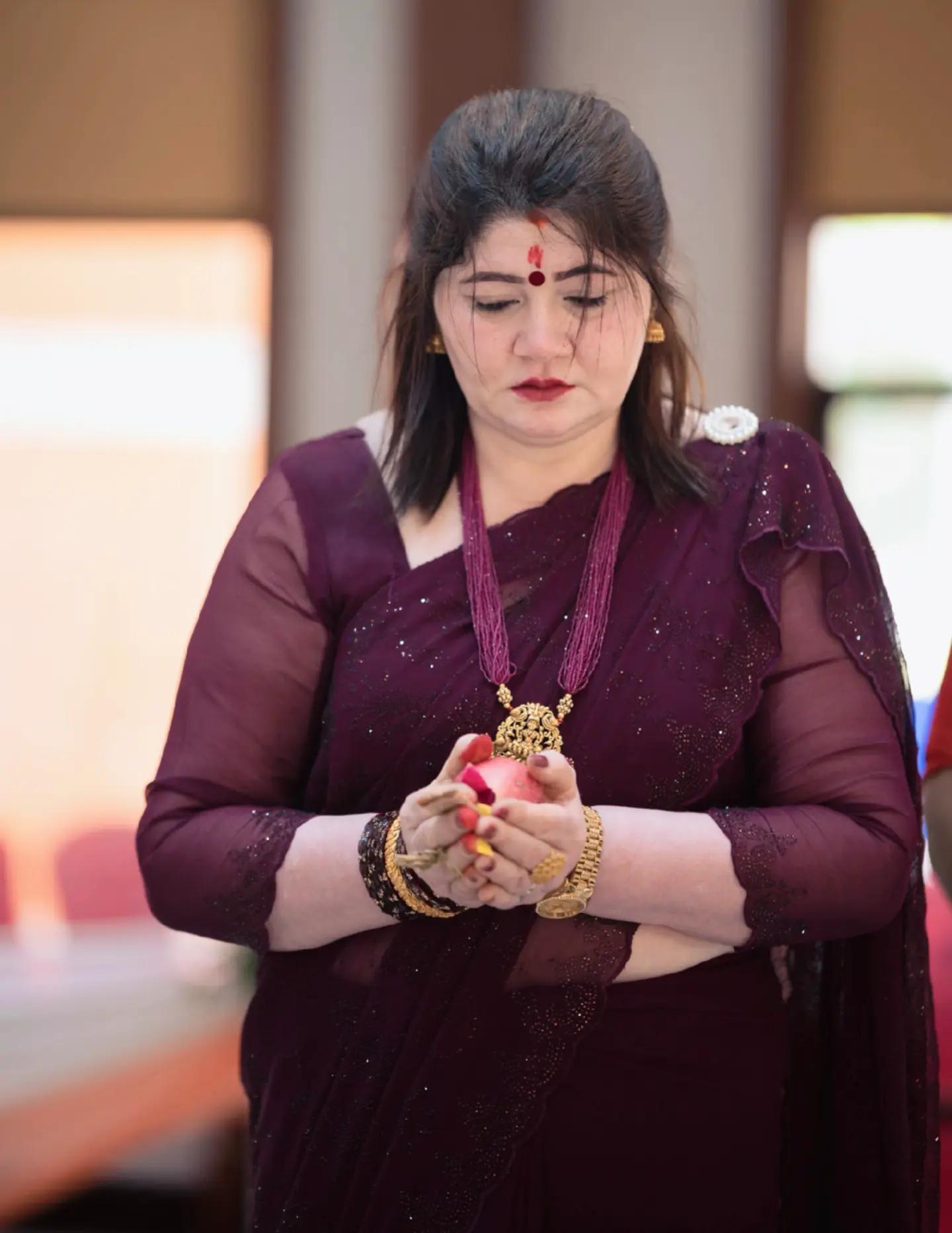@राधिका शर्मा