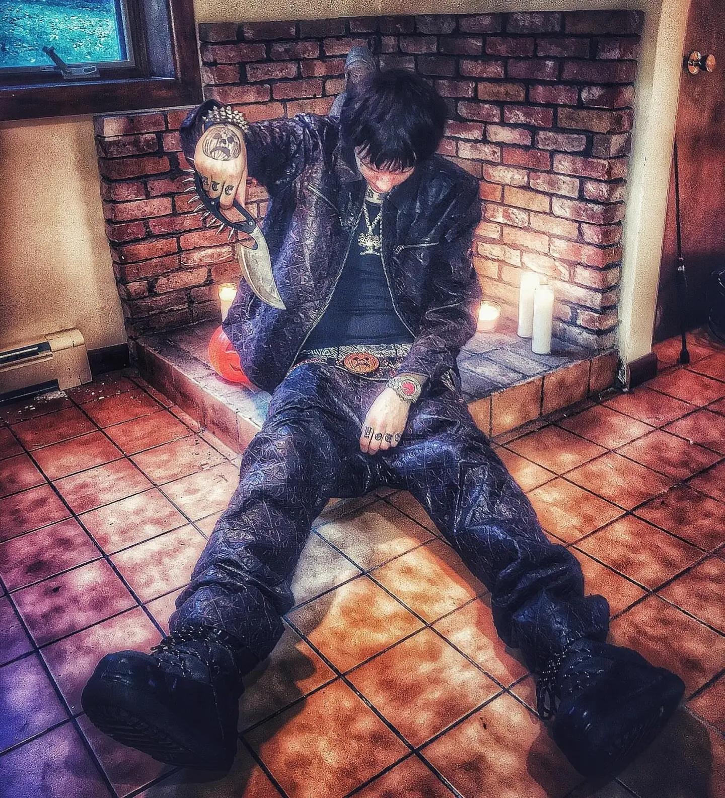 @vintage graveman 🩸ひ