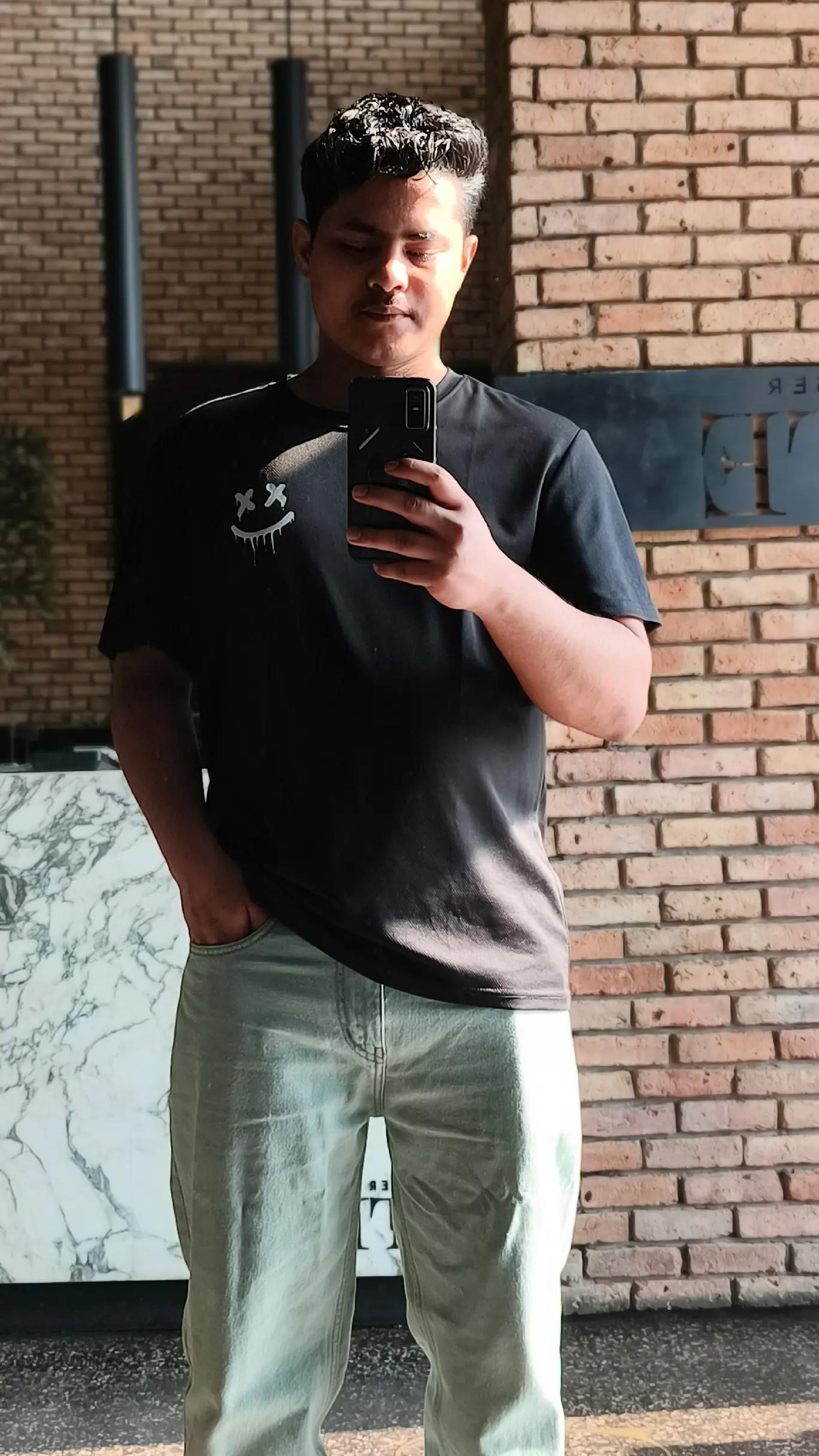 @🌏
