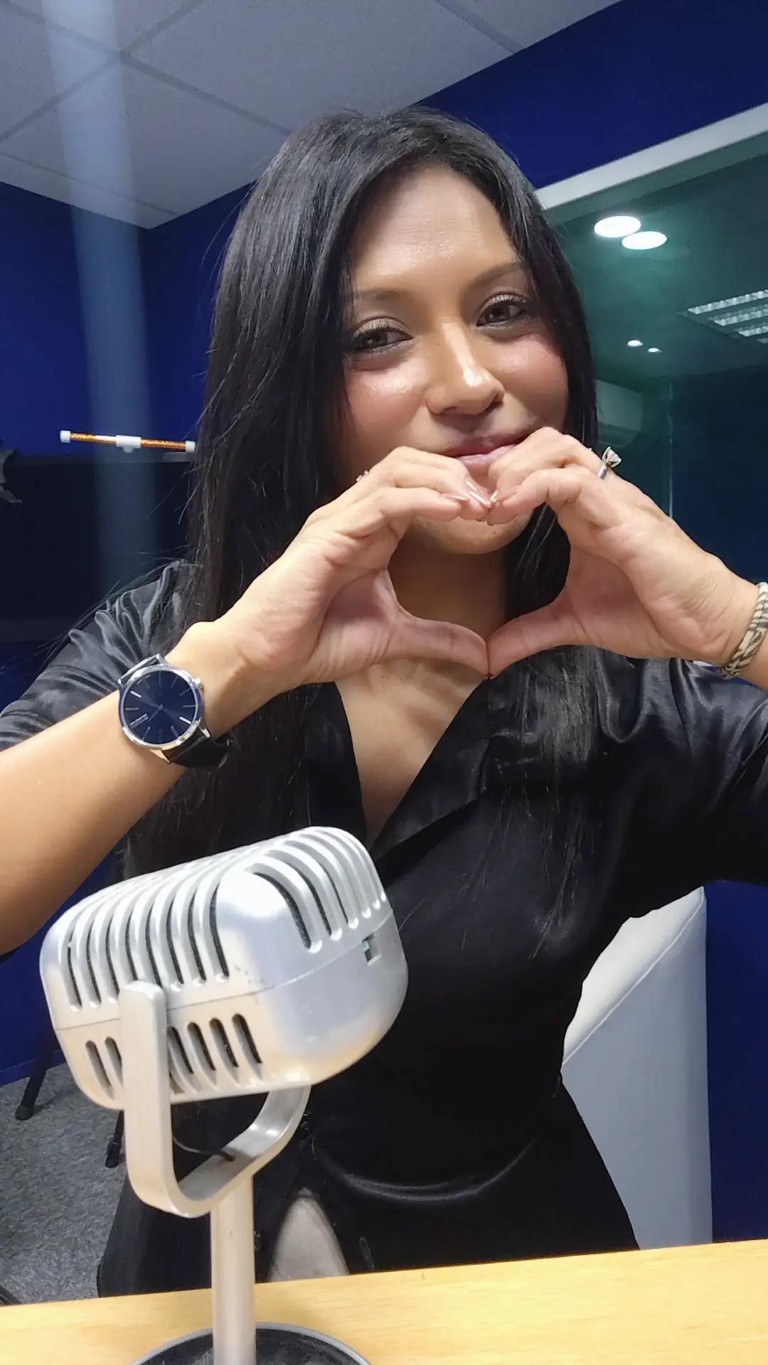 @&Aacute;ngeles Mart&iacute;nez