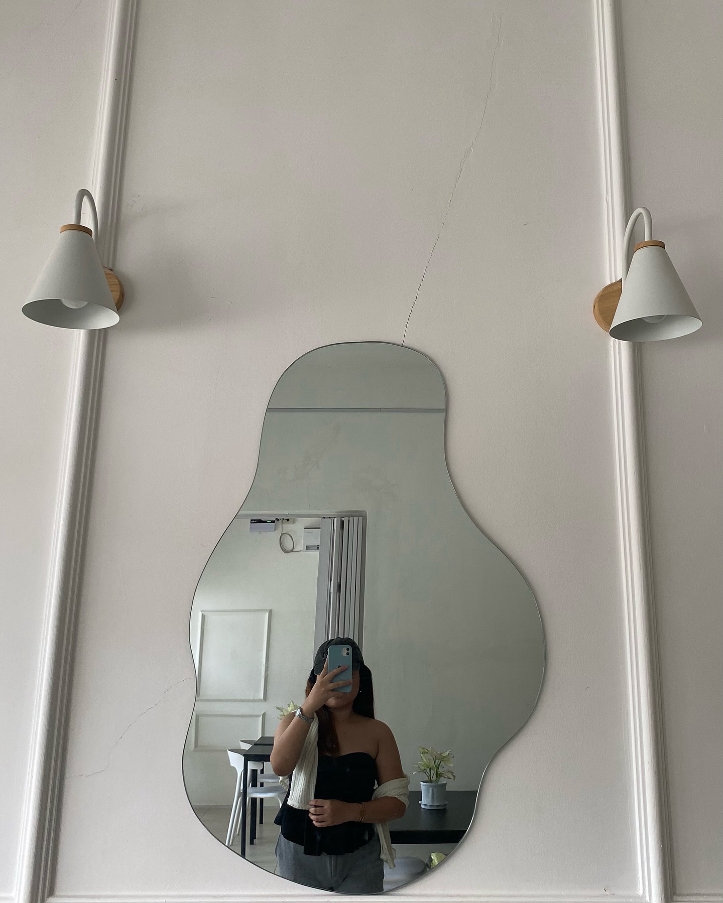 @️