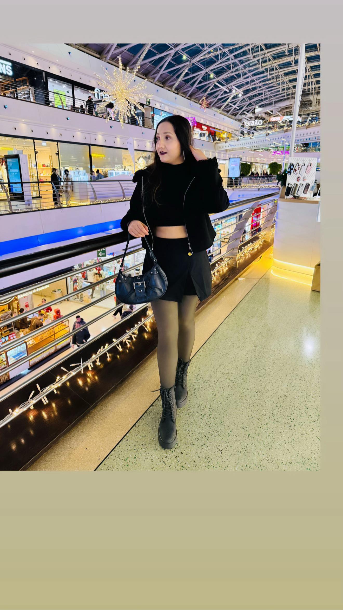 @Manzari_kc 🇫🇷❤🇳🇵