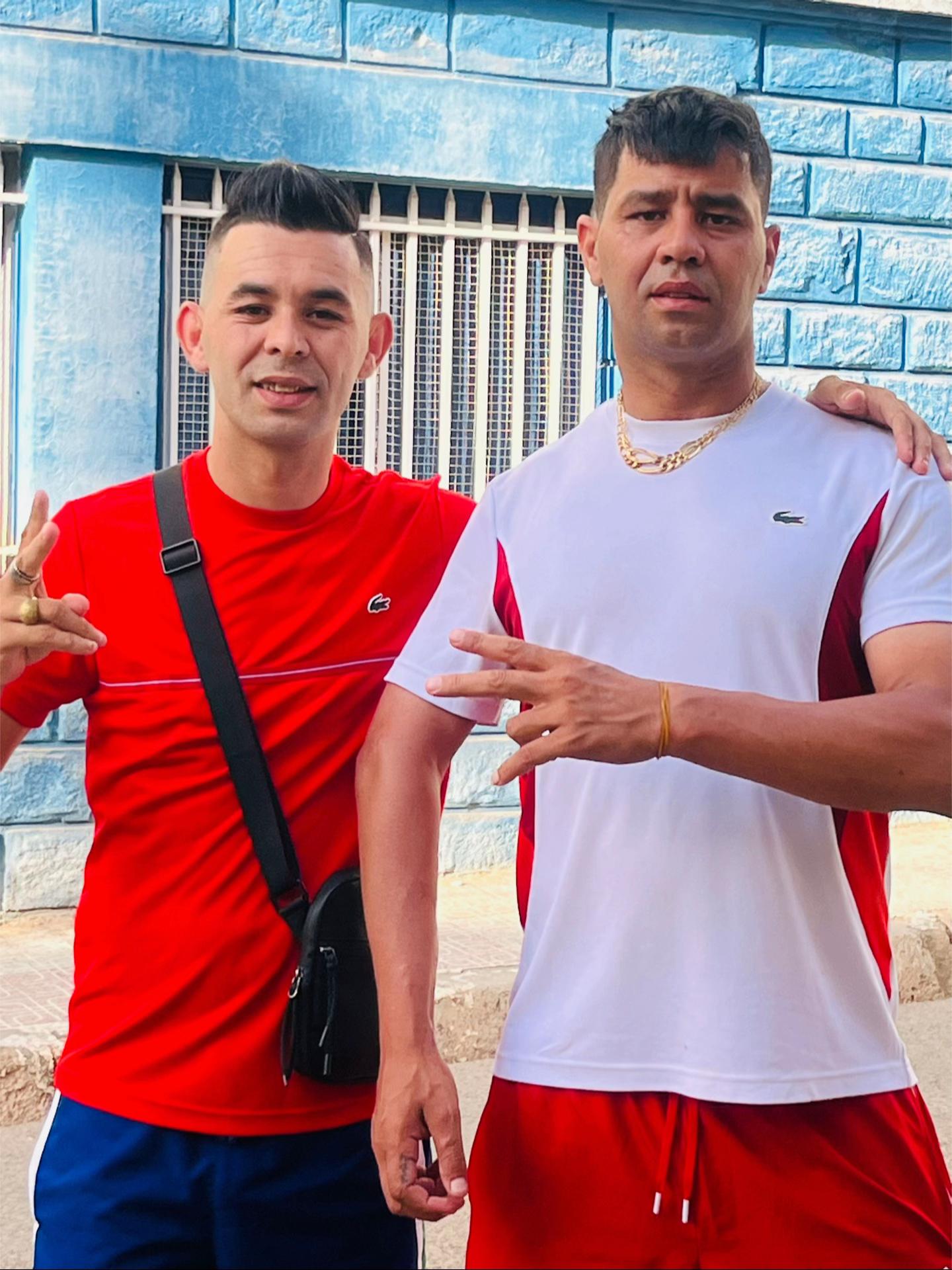 @spitcha☝️