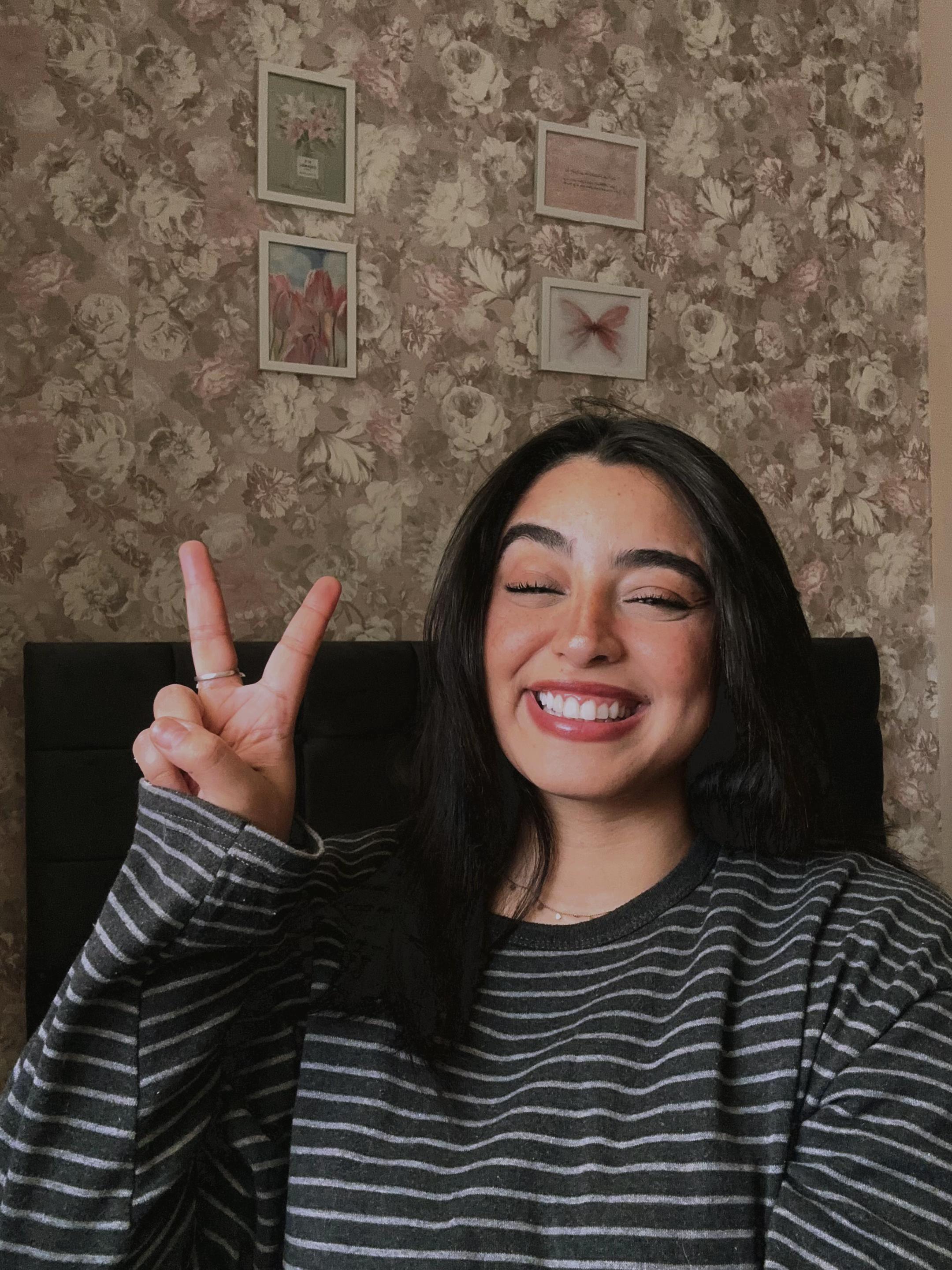 @ROZA ♌️ 🌹