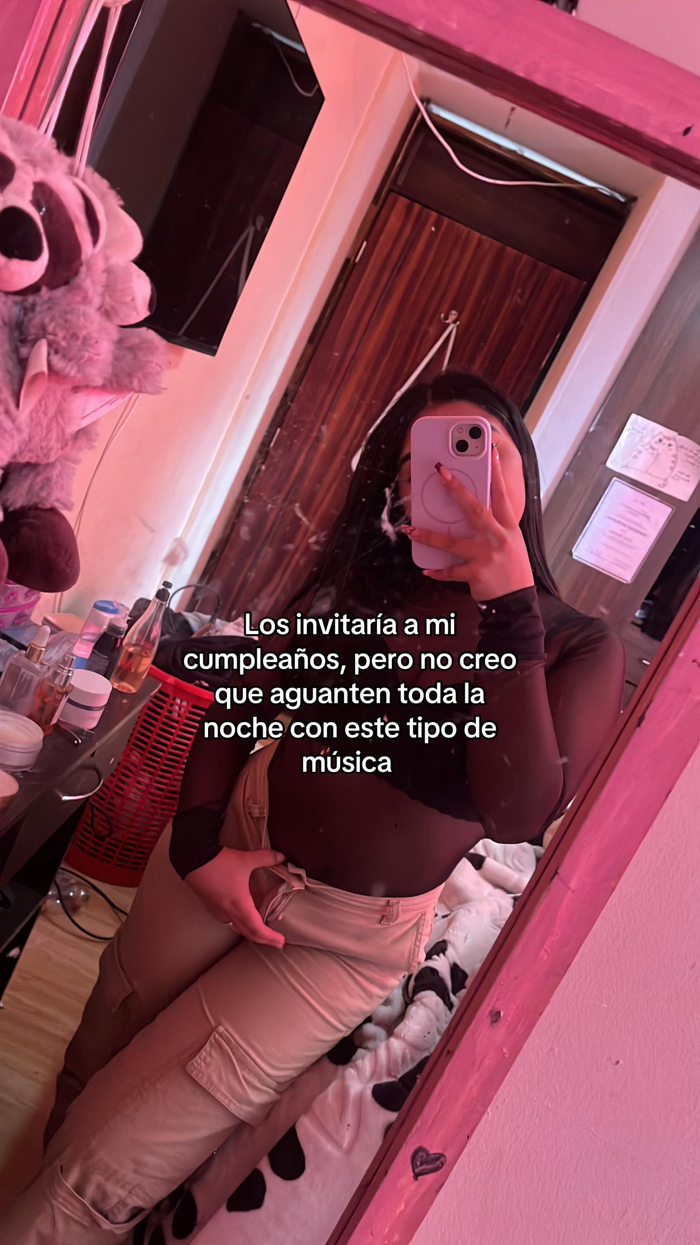 @sof&iacute;a orellana