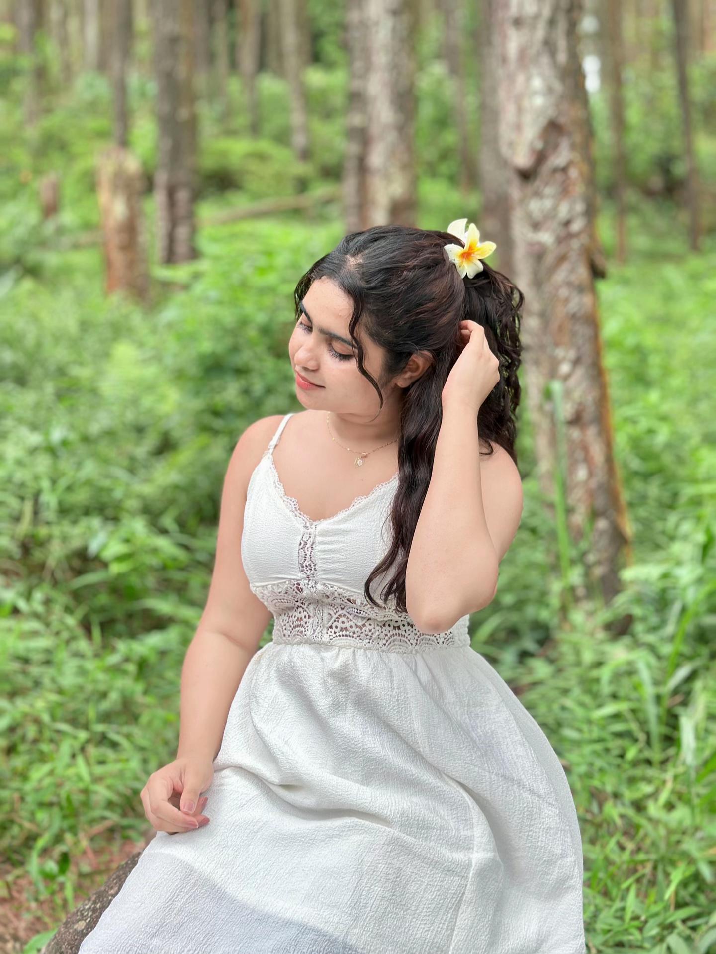@Sanchana🌺