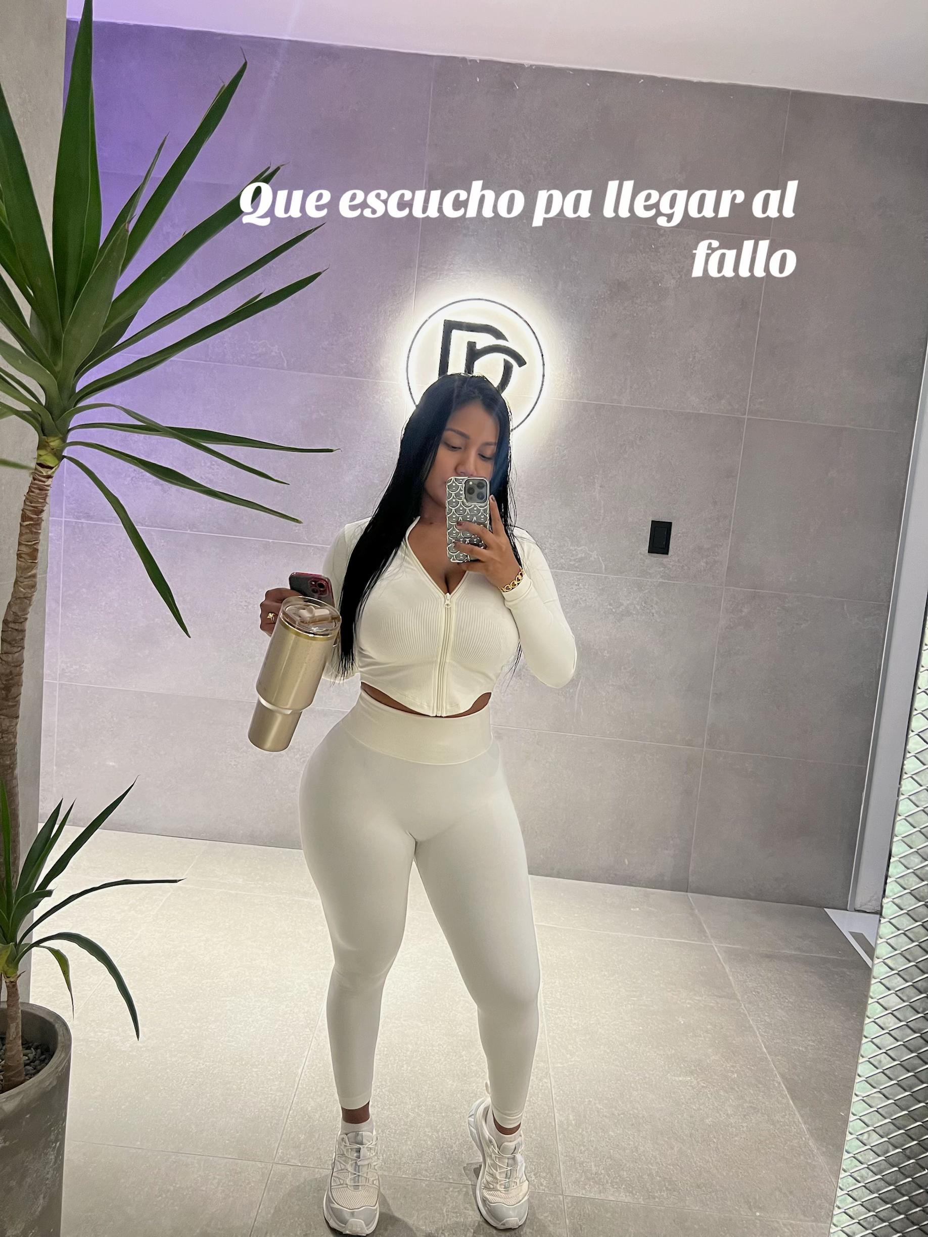 @MARGARITA BRAVO