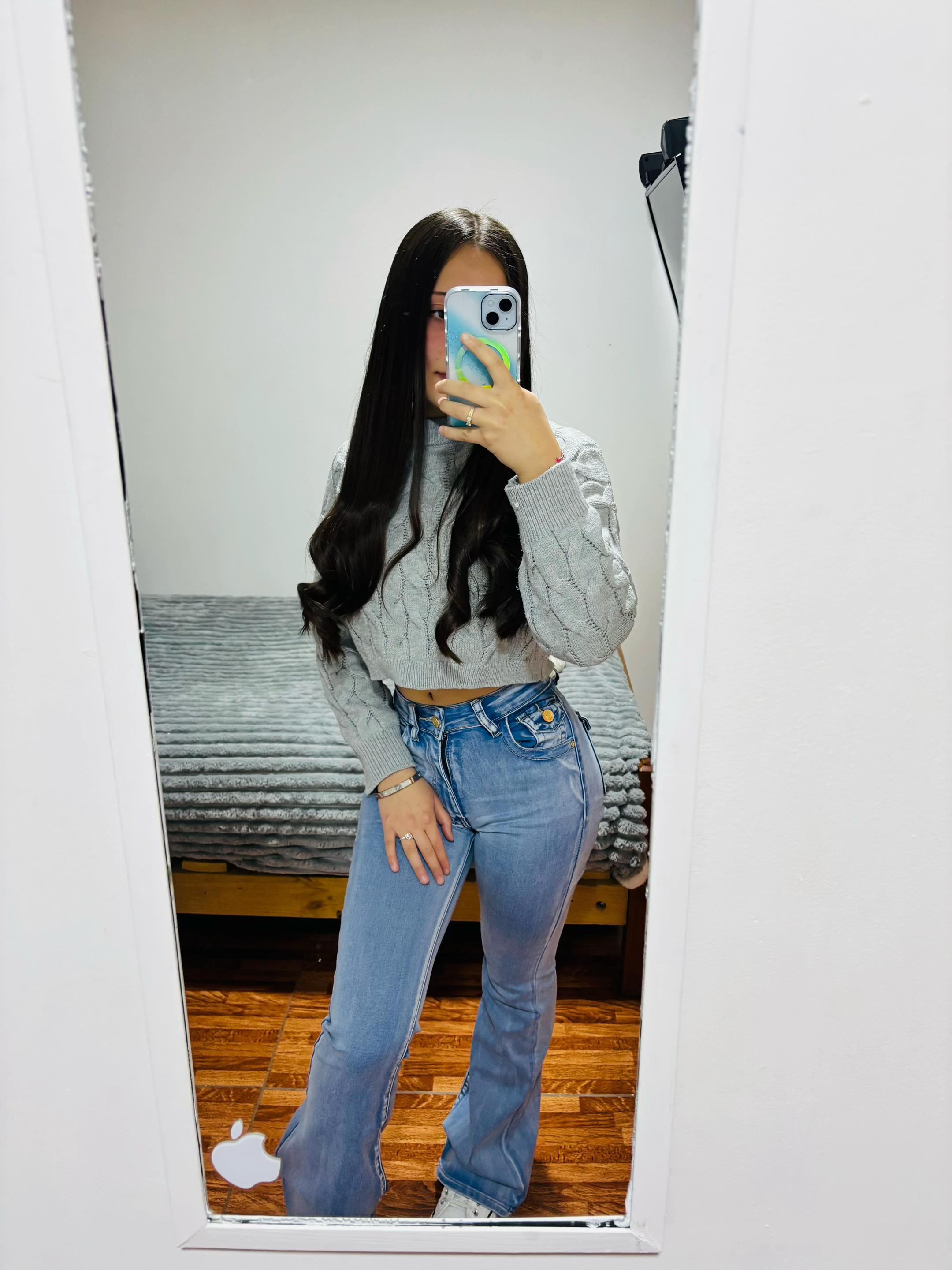 @🦦