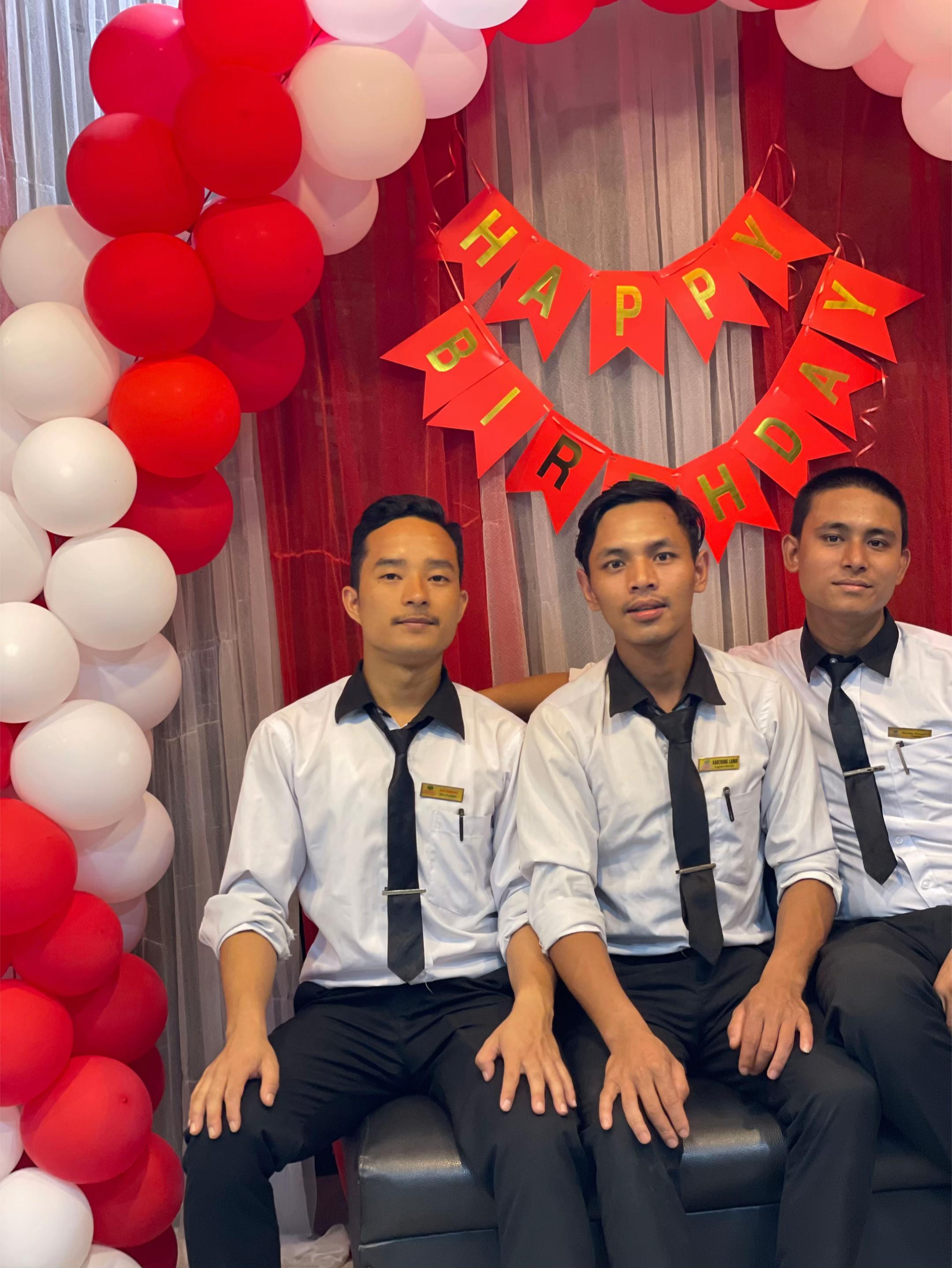 @Mr Syangba🌹